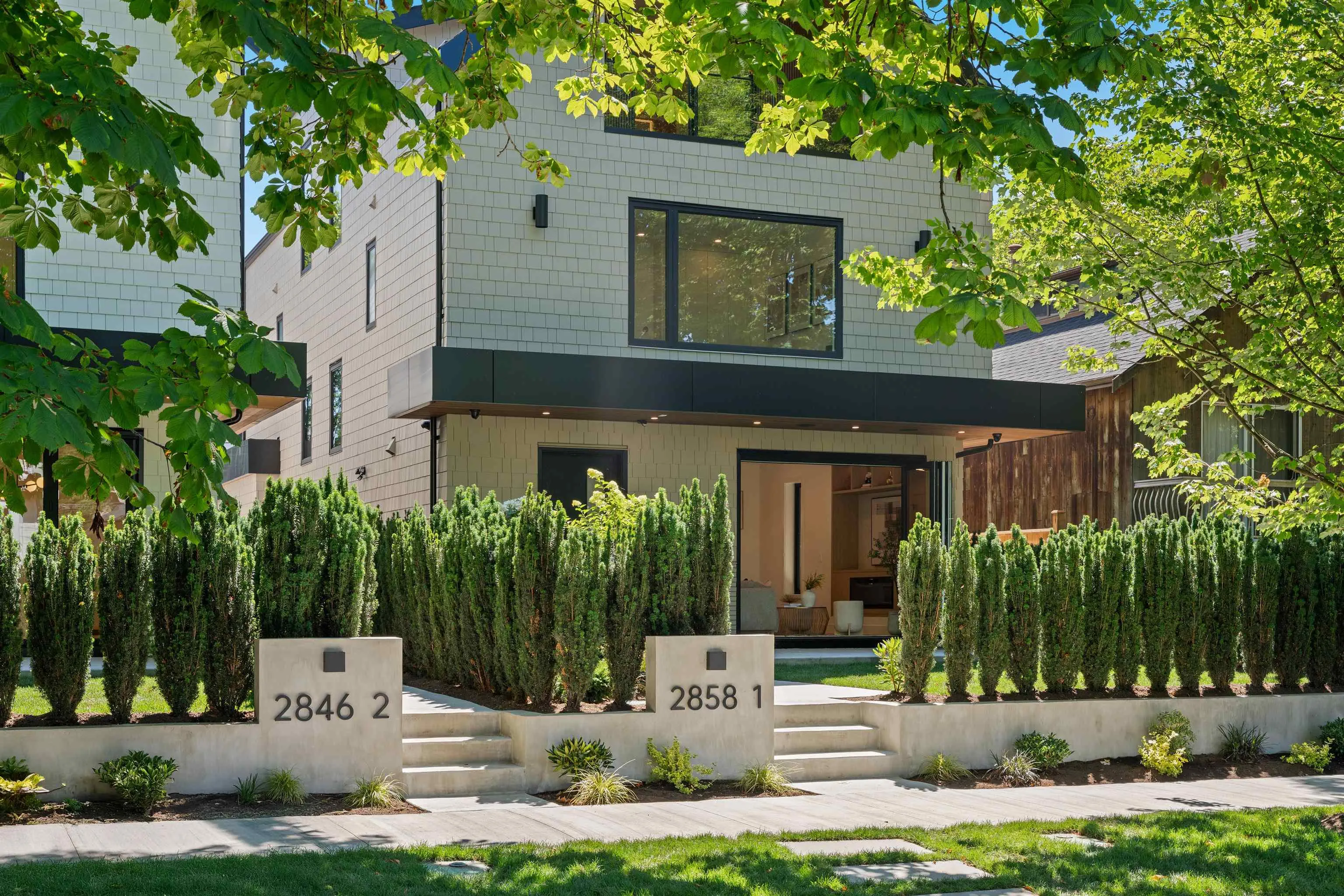 1 2858 W 12th Avenue