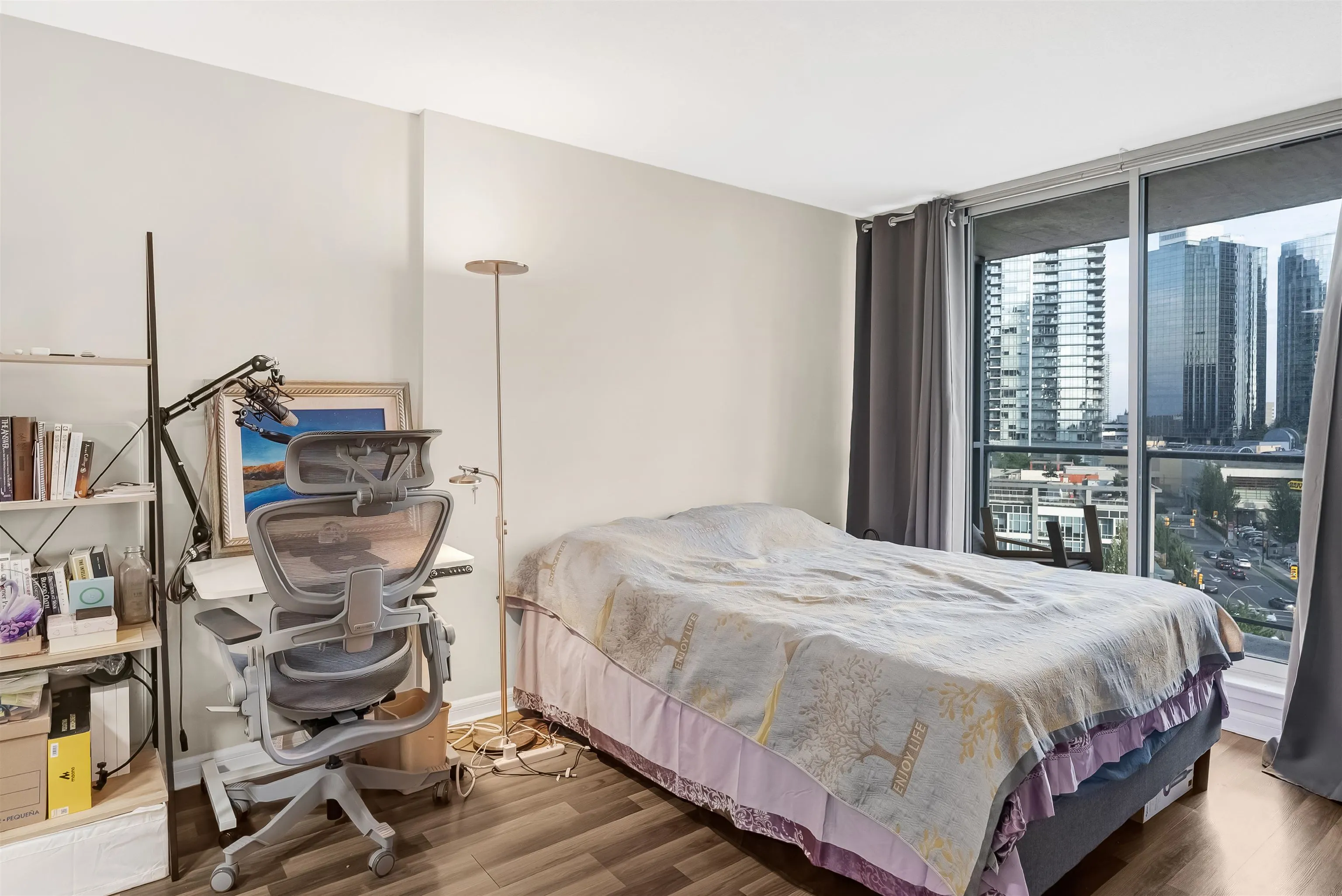 1201 6088 Willingdon Avenue