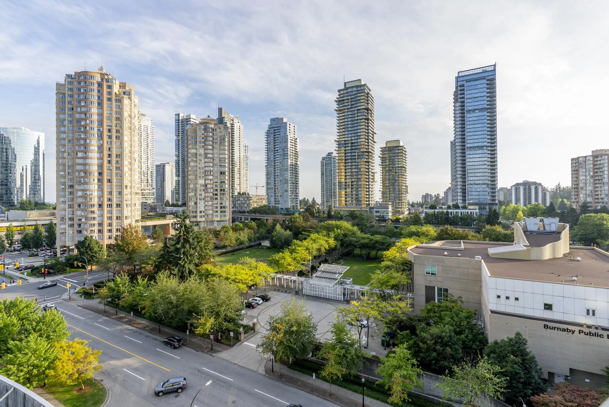 1201 6088 Willingdon Avenue