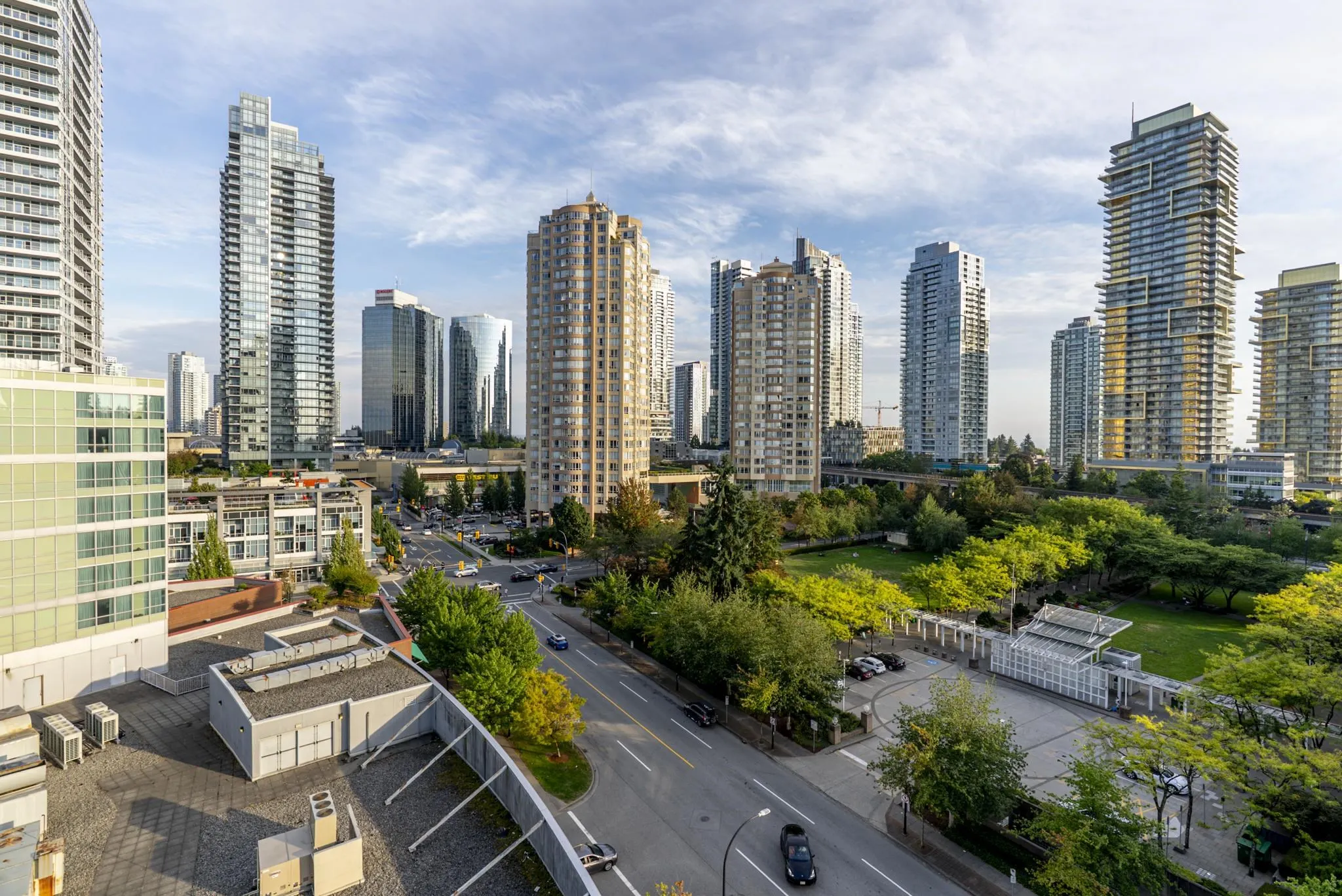 1201 6088 Willingdon Avenue