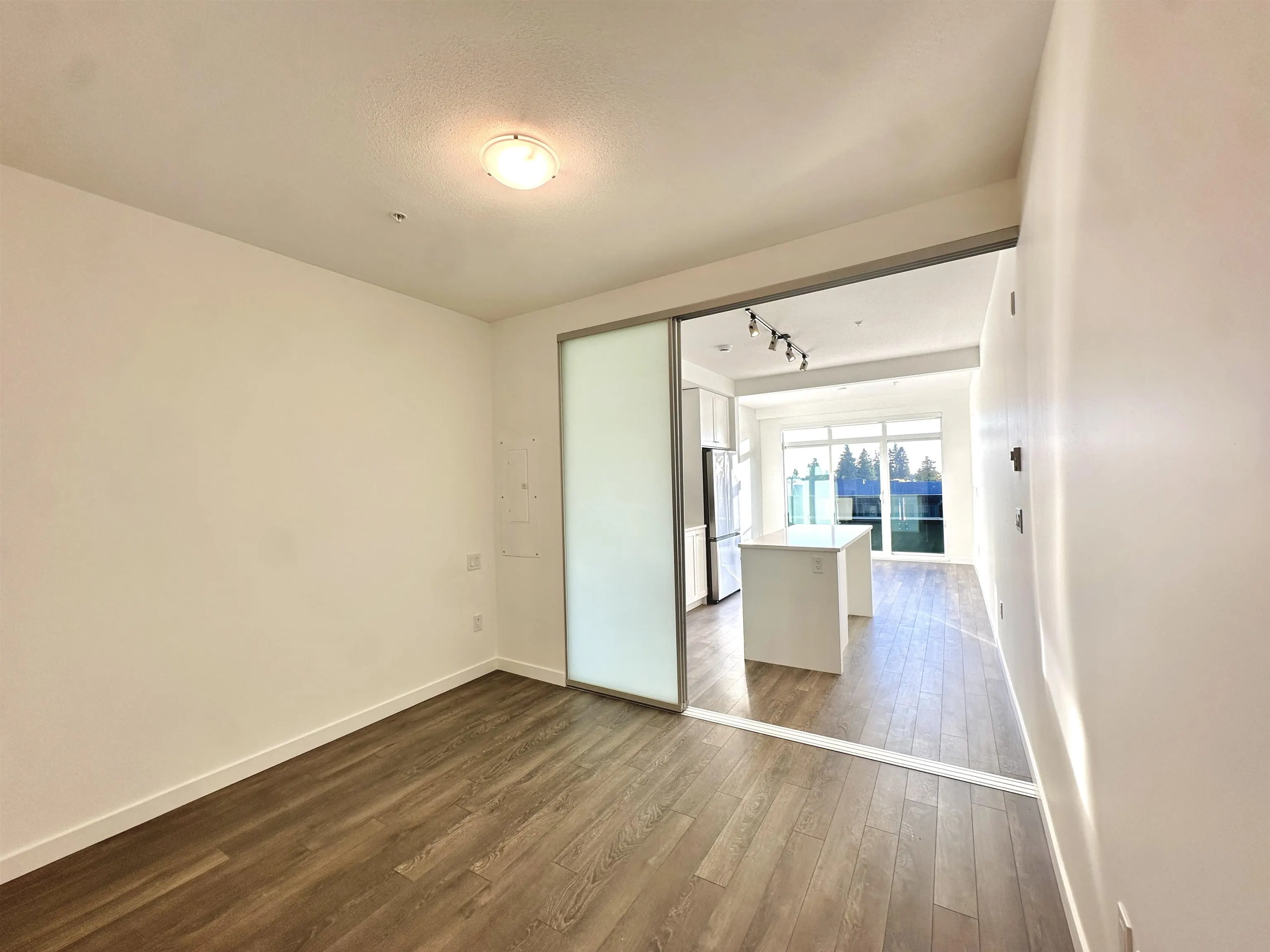 428 8509 158 Street