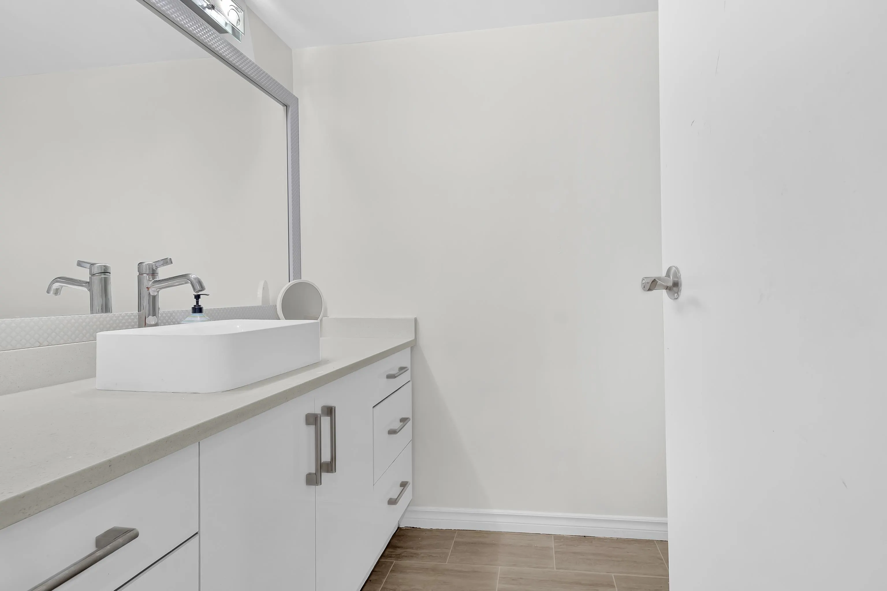 101 13291 70b Avenue