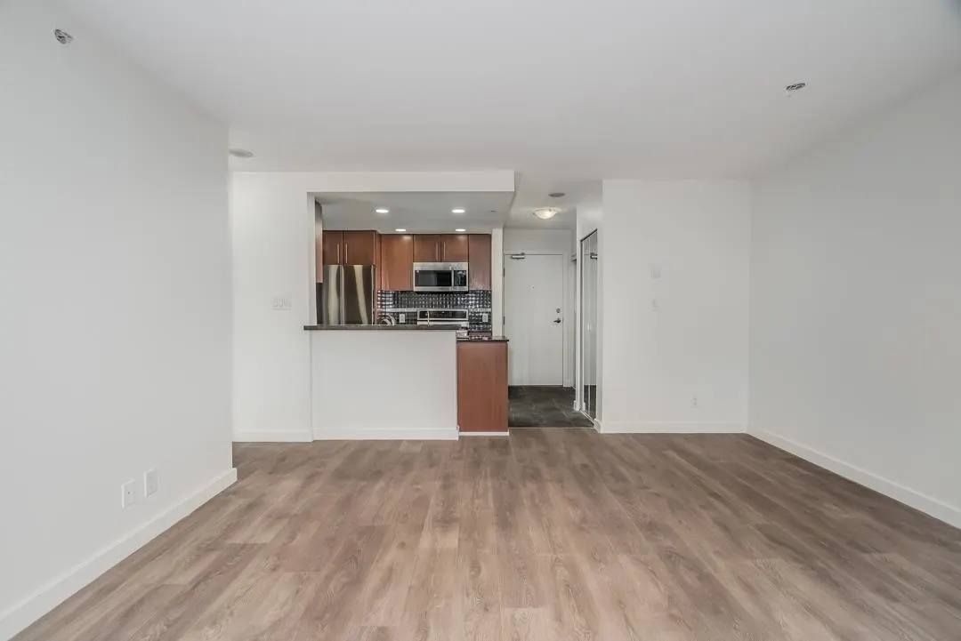 705 550 Pacific Street