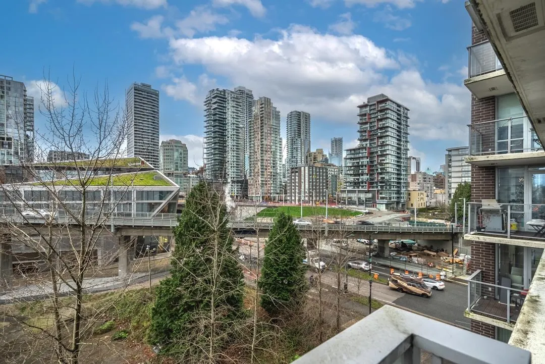 705 550 Pacific Street