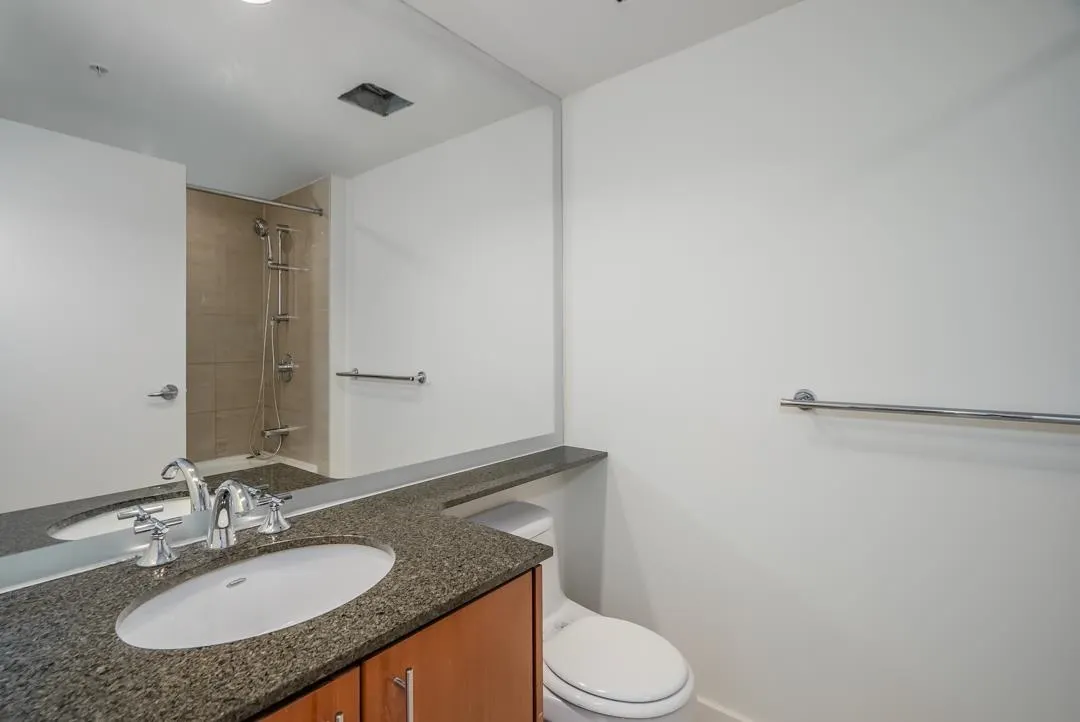 705 550 Pacific Street