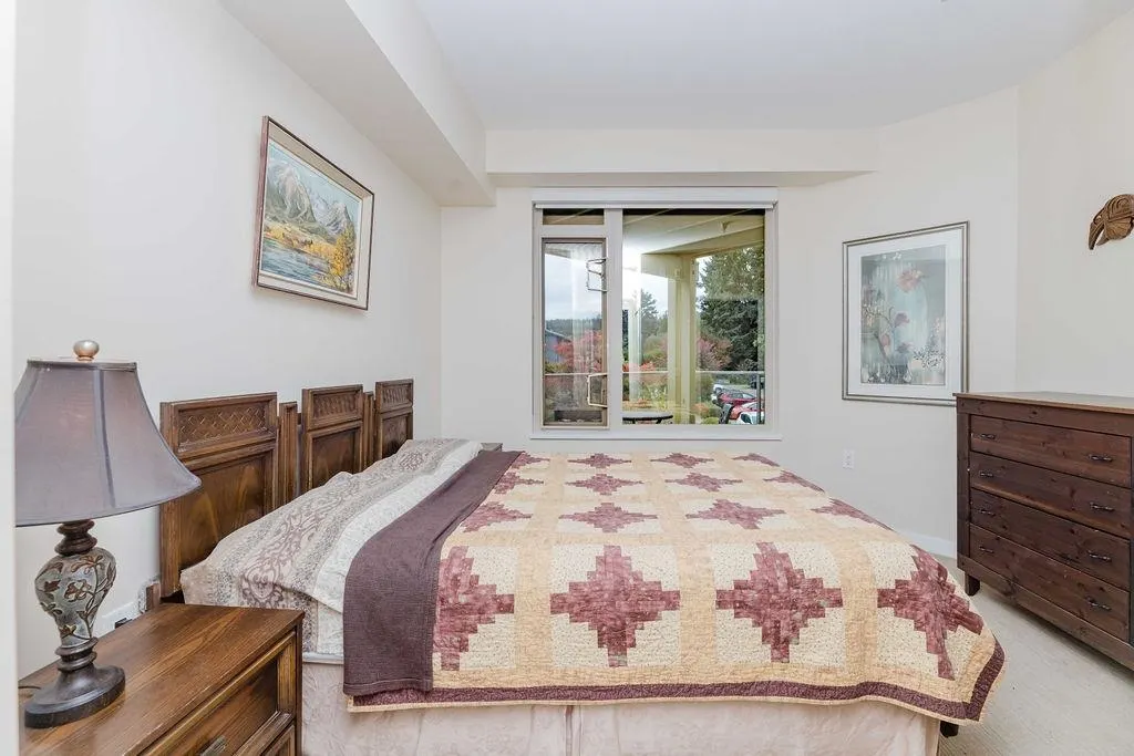 241 5160 Davis Bay Road