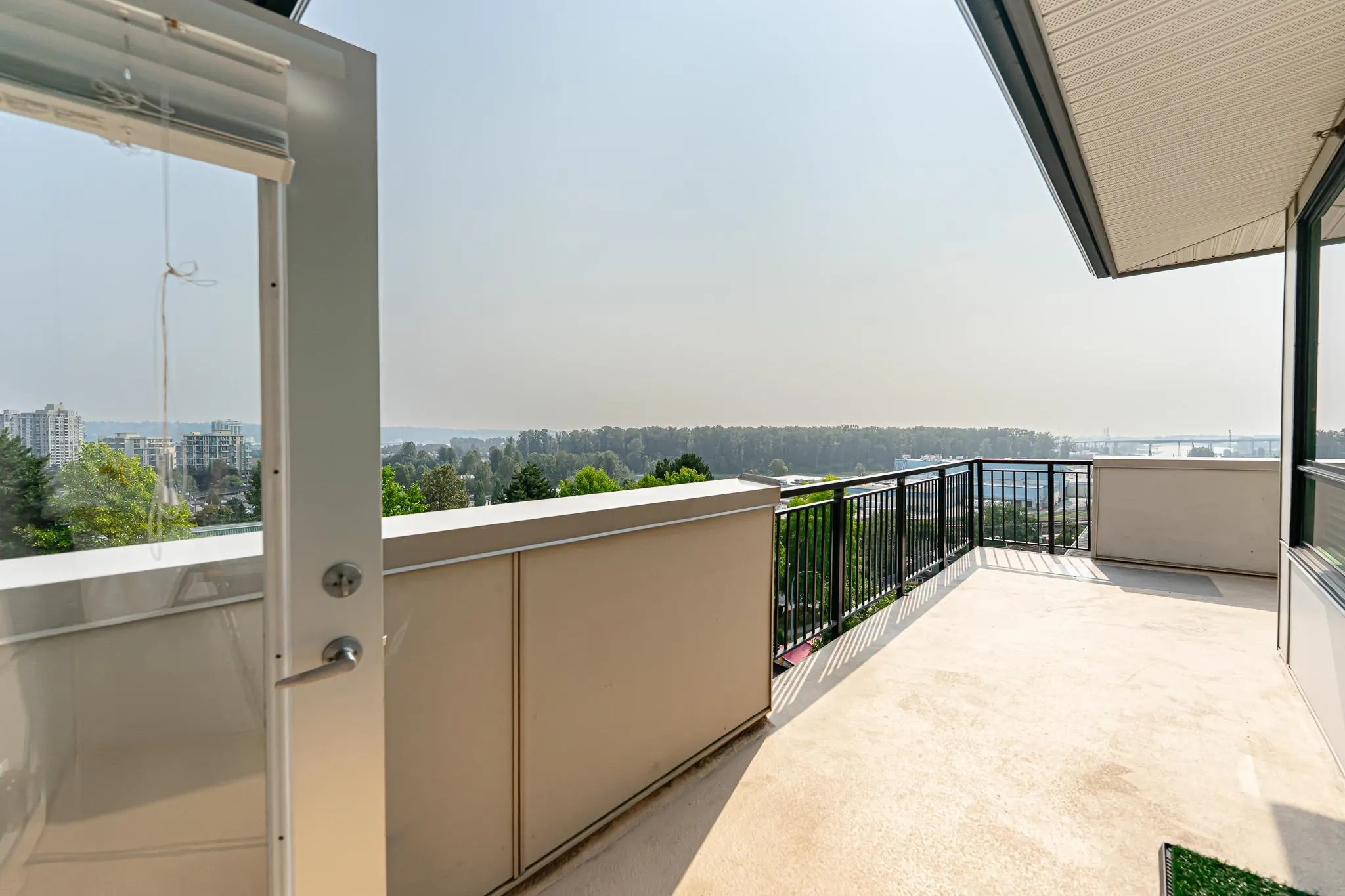 PH-03 1306 Fifth Avenue