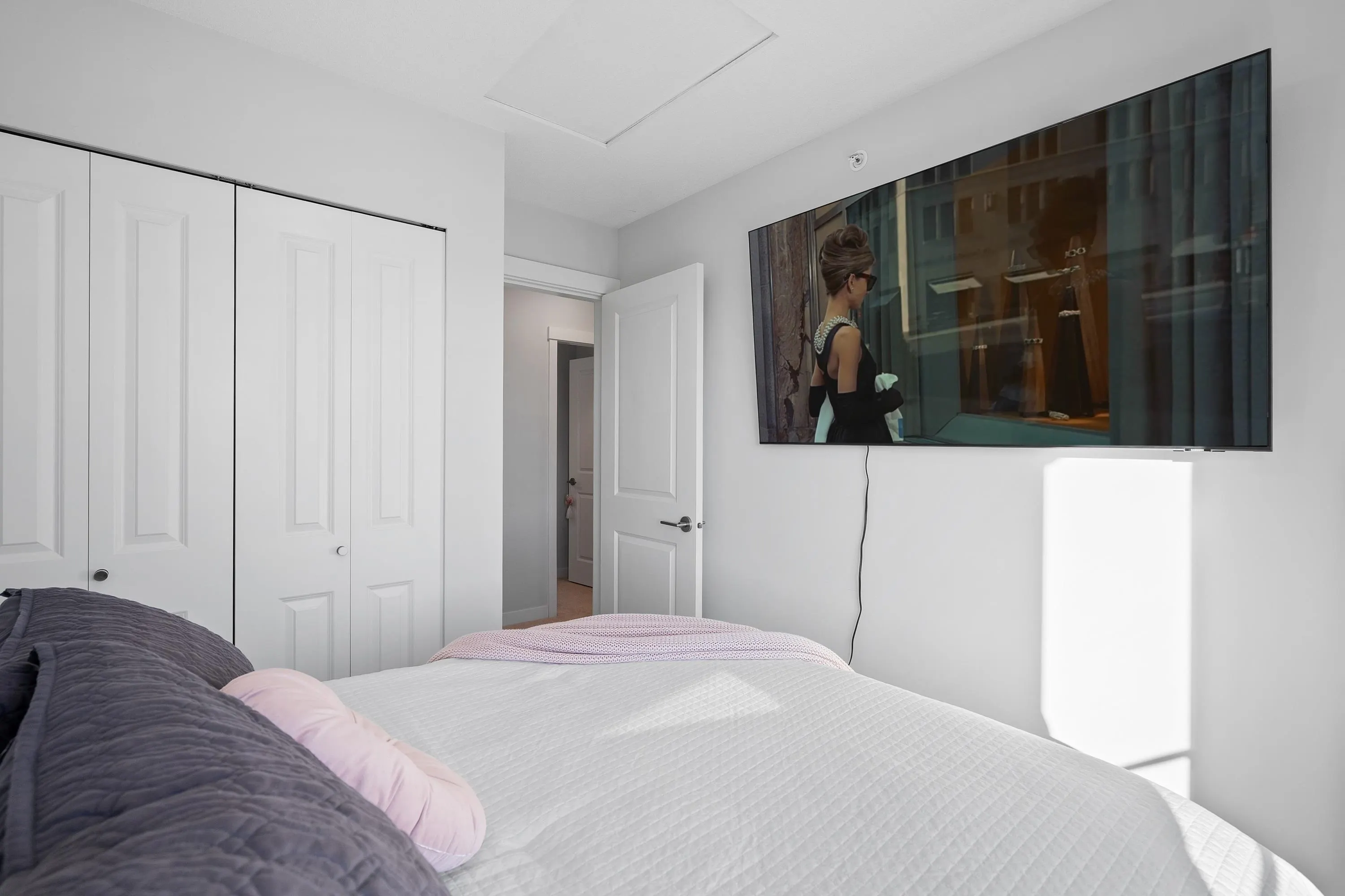 43 8335 Nelson Street