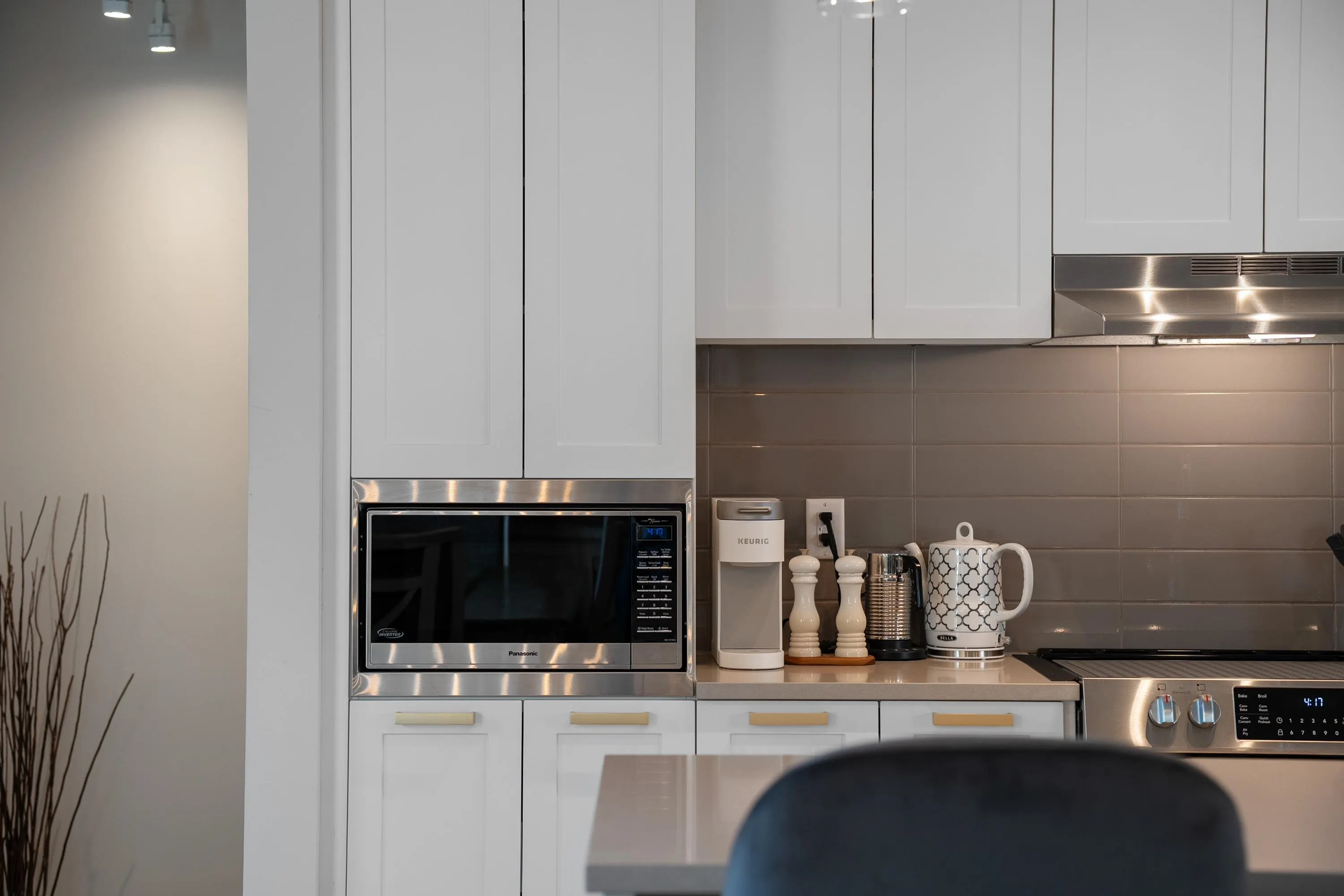 43 8335 Nelson Street