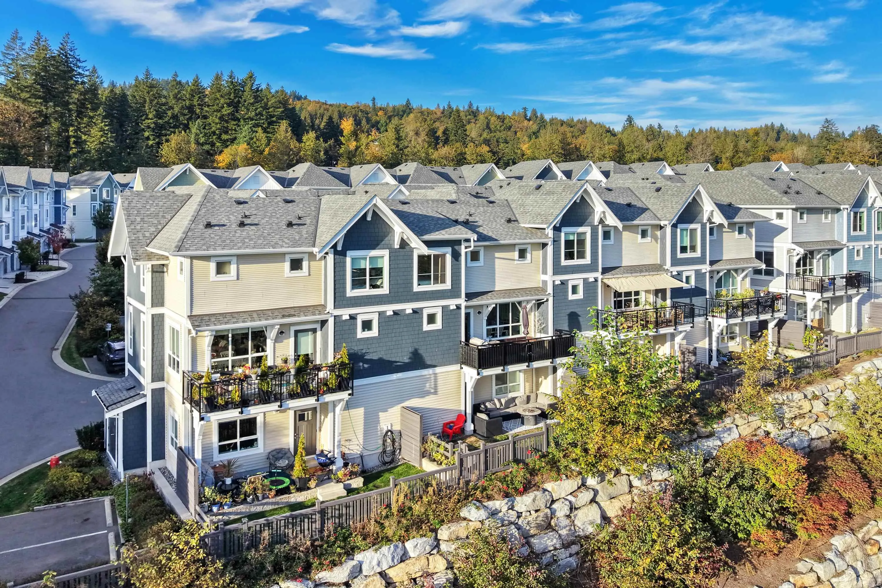 43 8335 Nelson Street