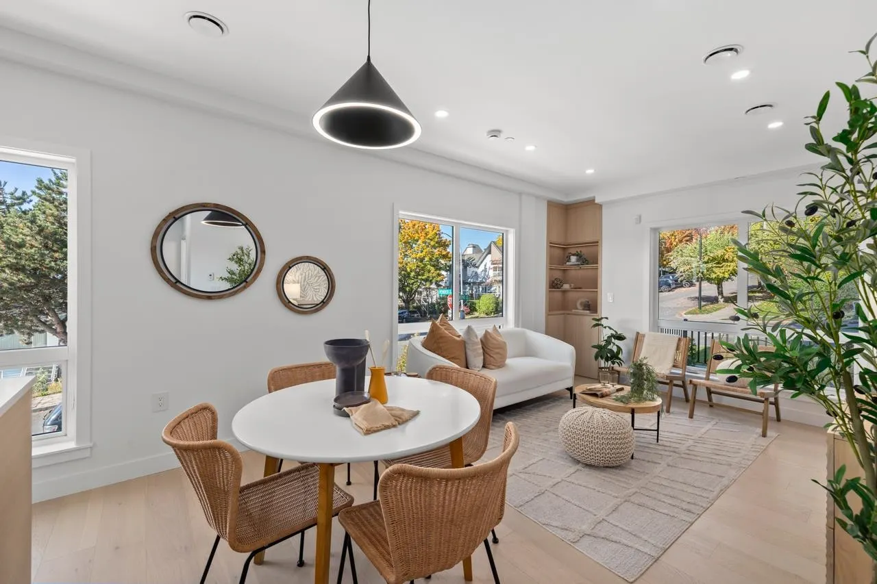 2 3800 Pender Street