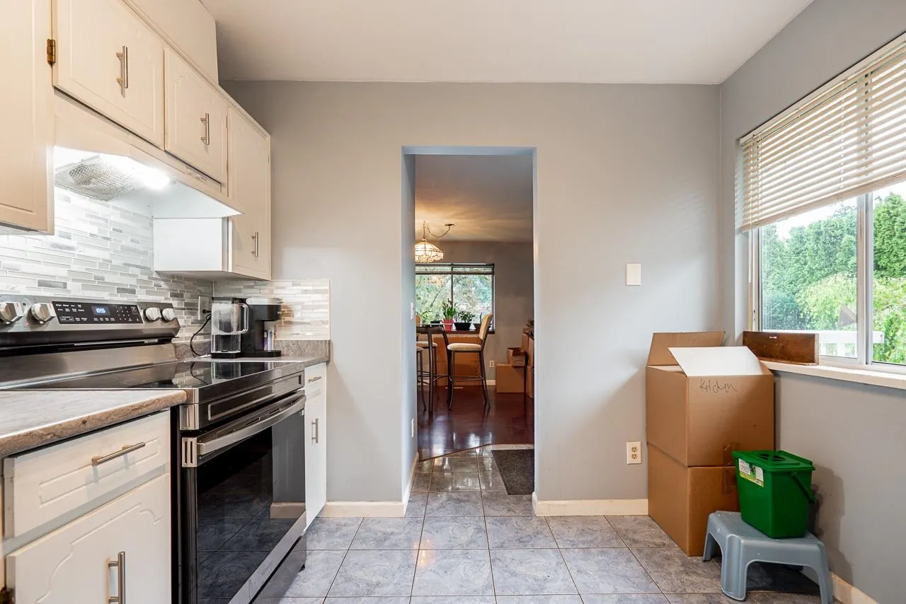24805 118a Avenue