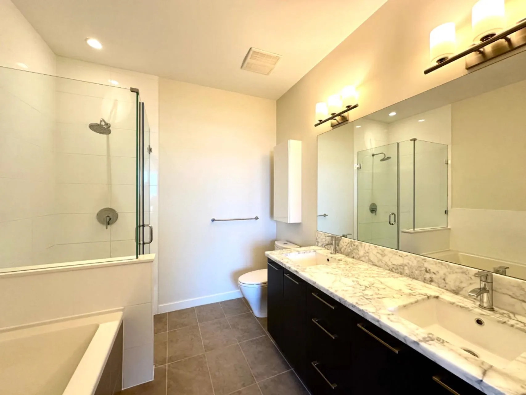 608 7008 River Parkway