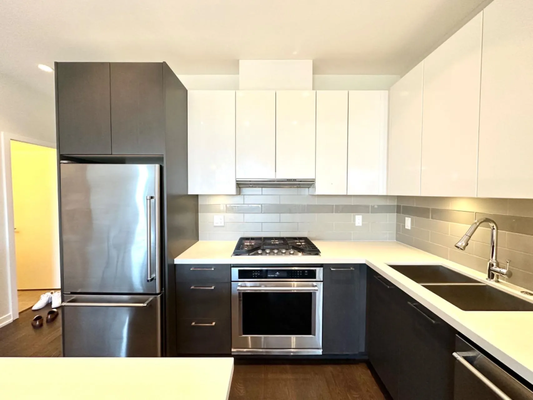 608 7008 River Parkway