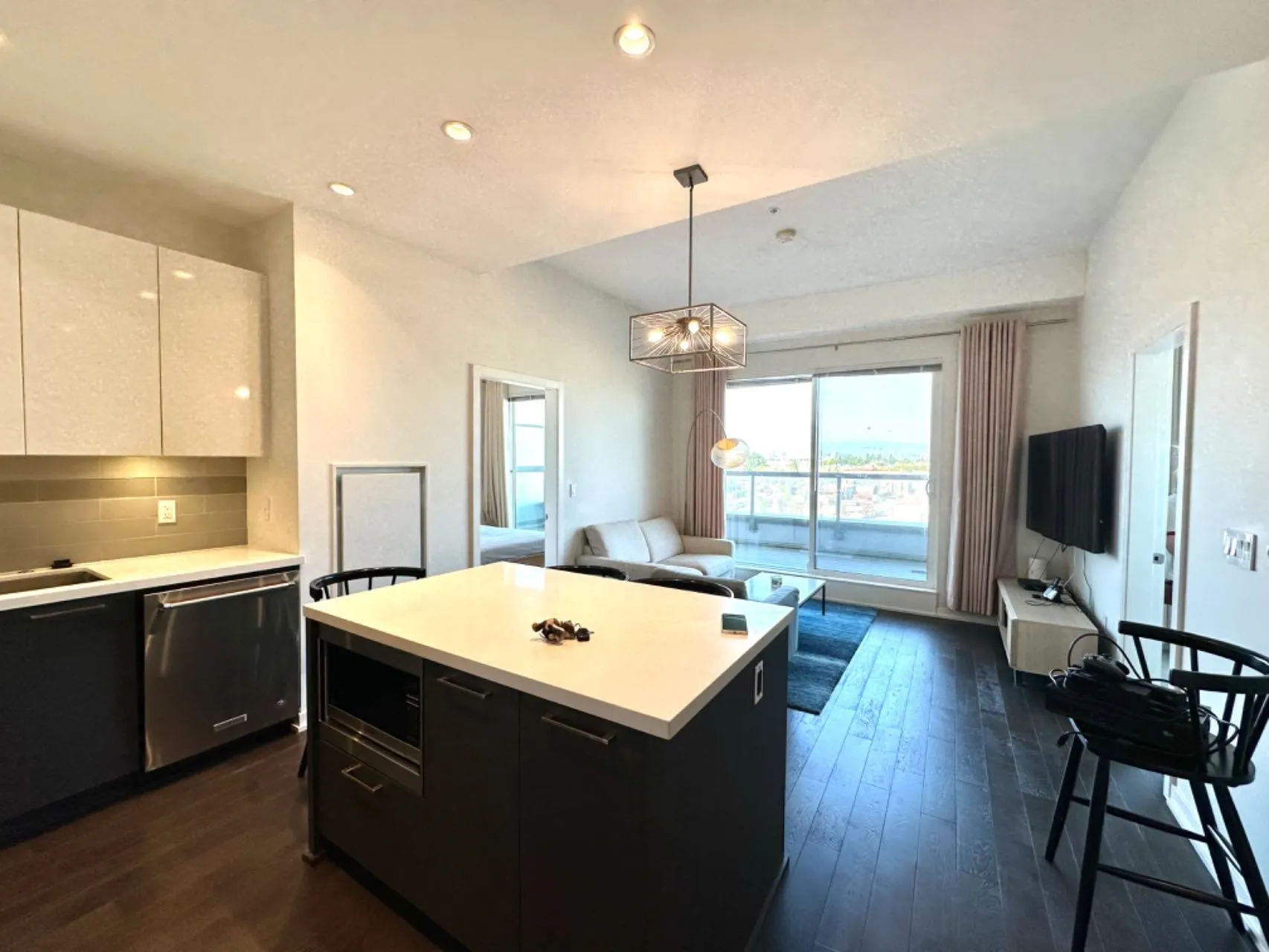 608 7008 River Parkway