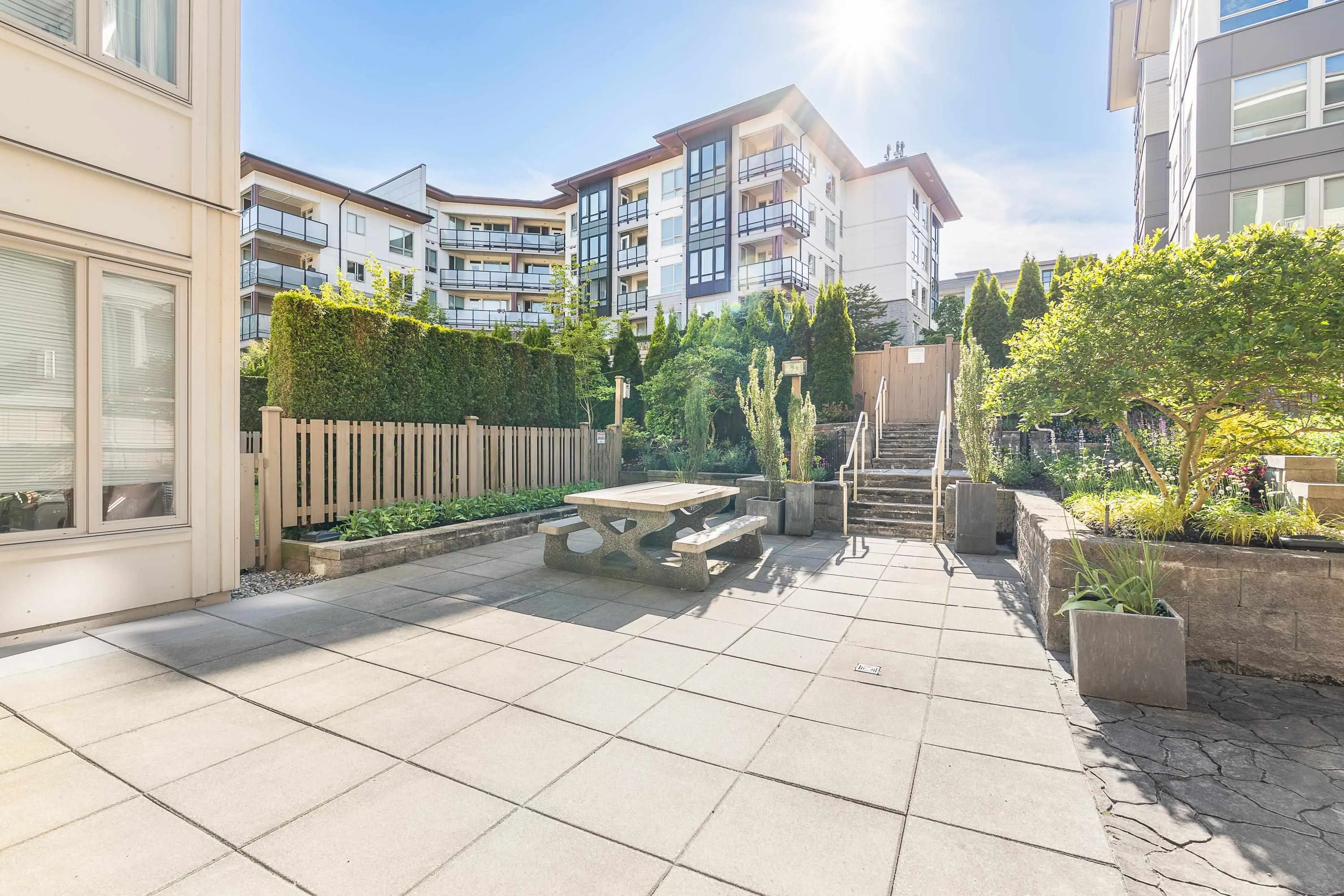 517 2665 Mountain Highway