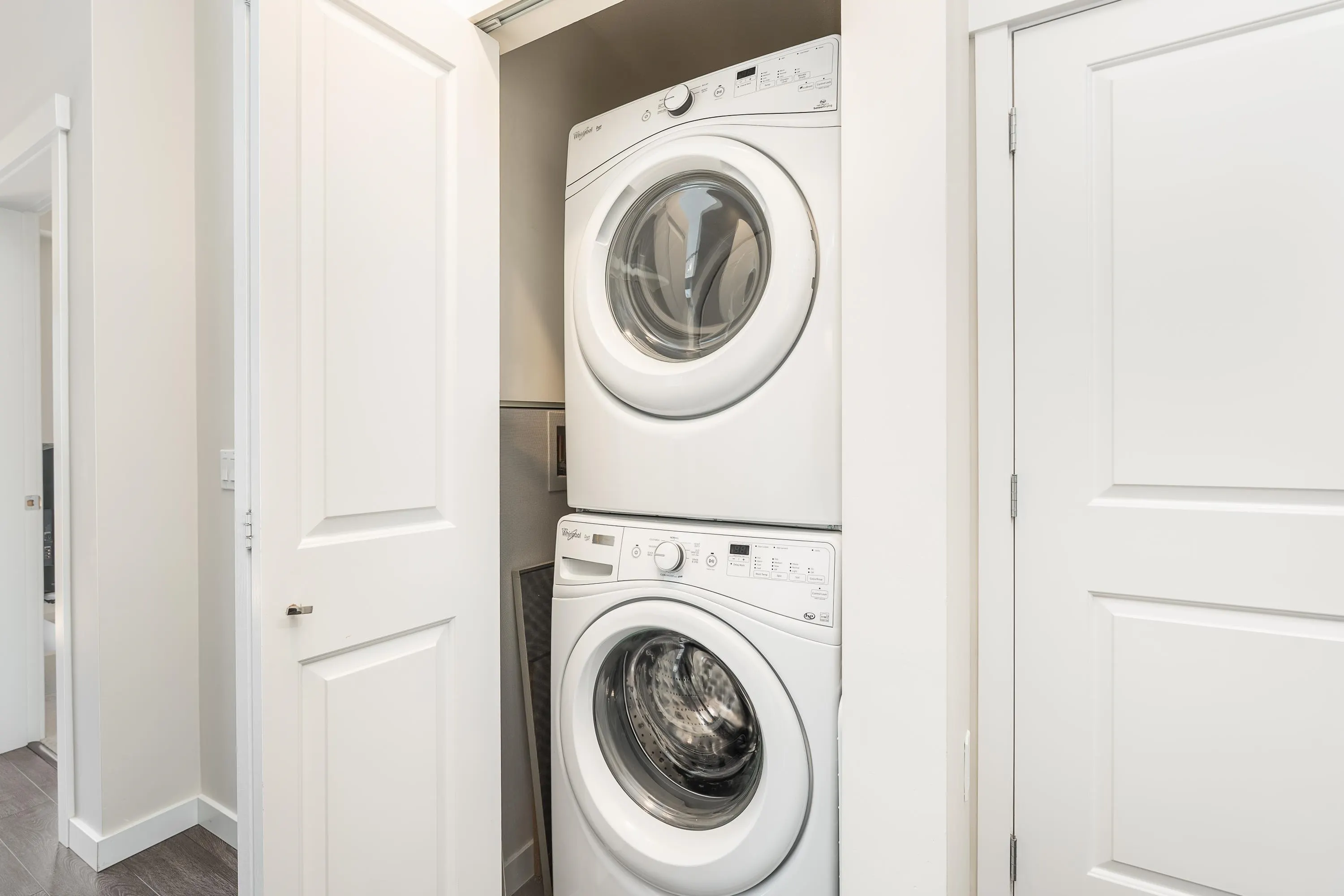 517 2665 Mountain Highway