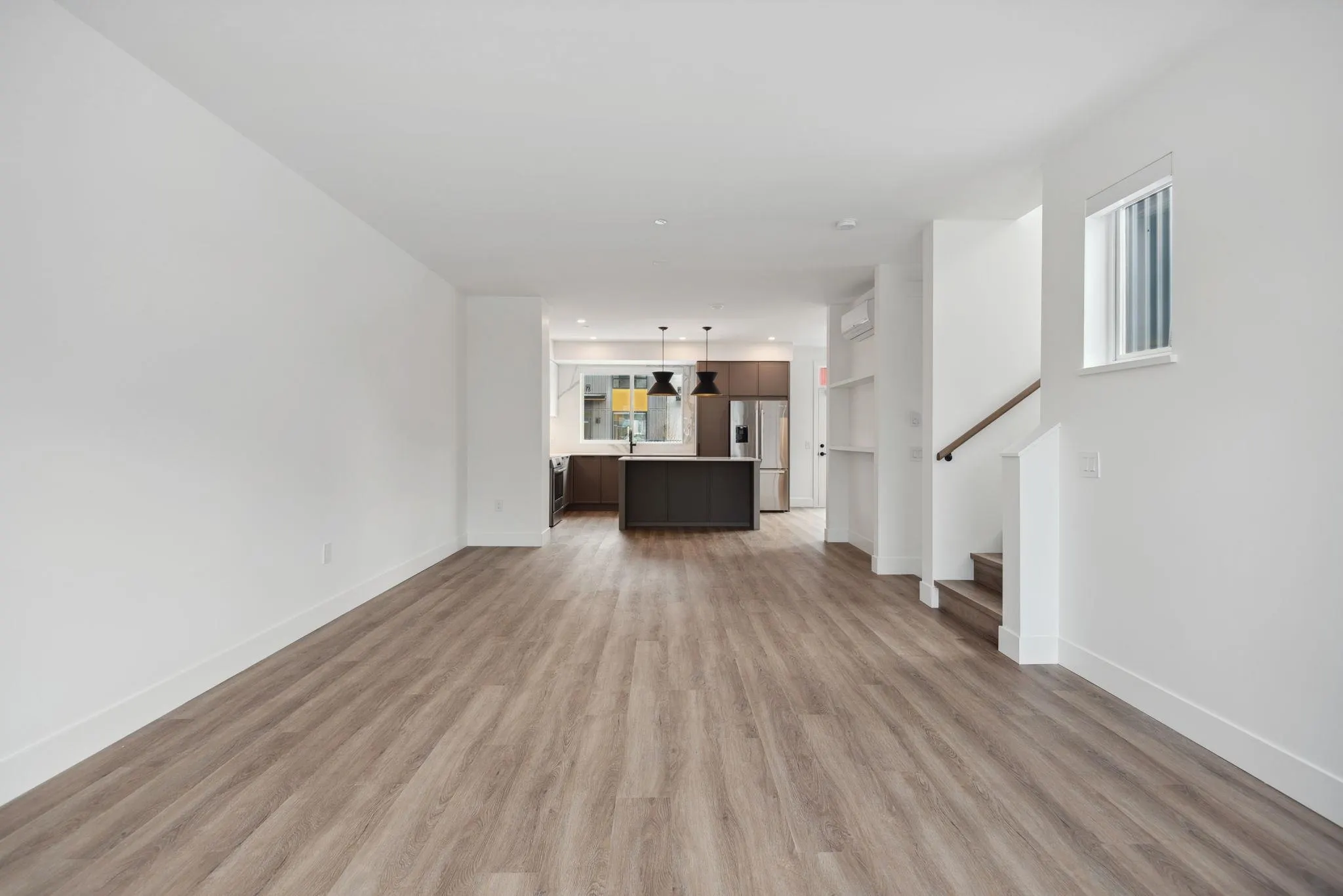 38073 Helm Way