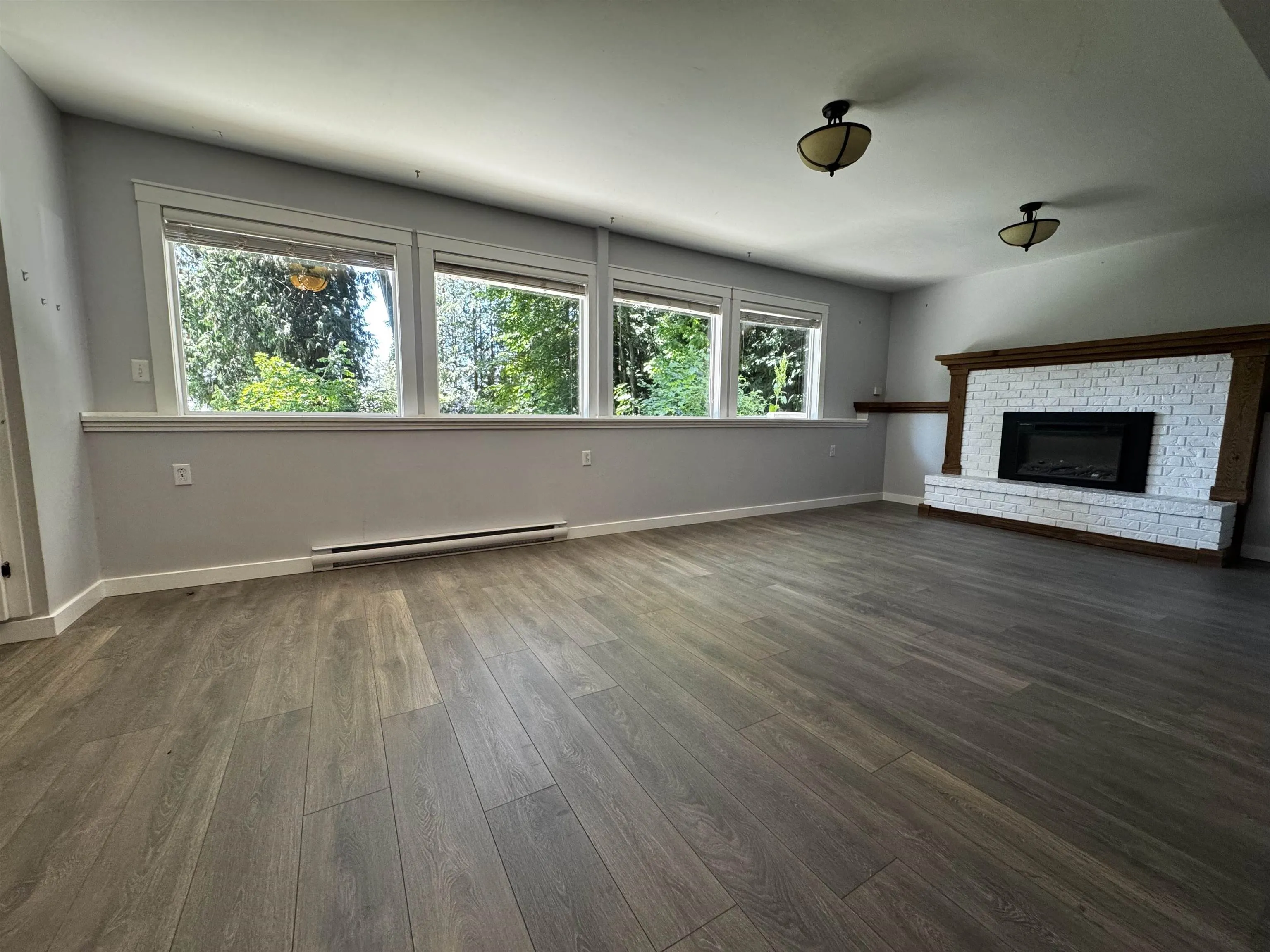 5080 Sunshine Coast Highway
