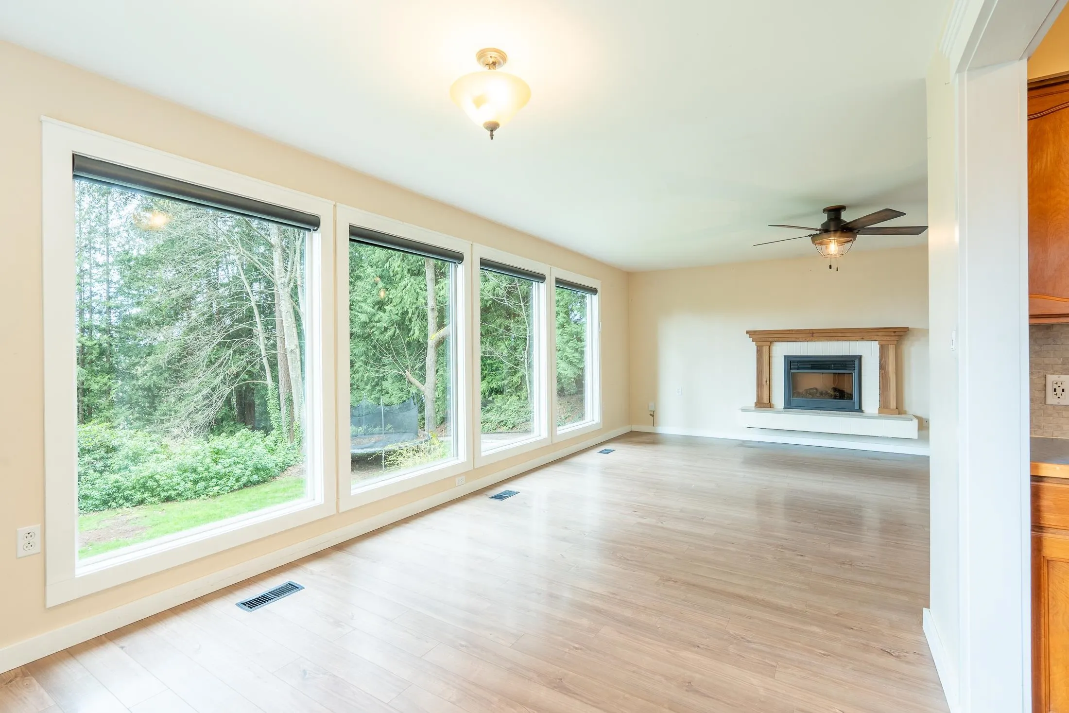 5080 Sunshine Coast Highway