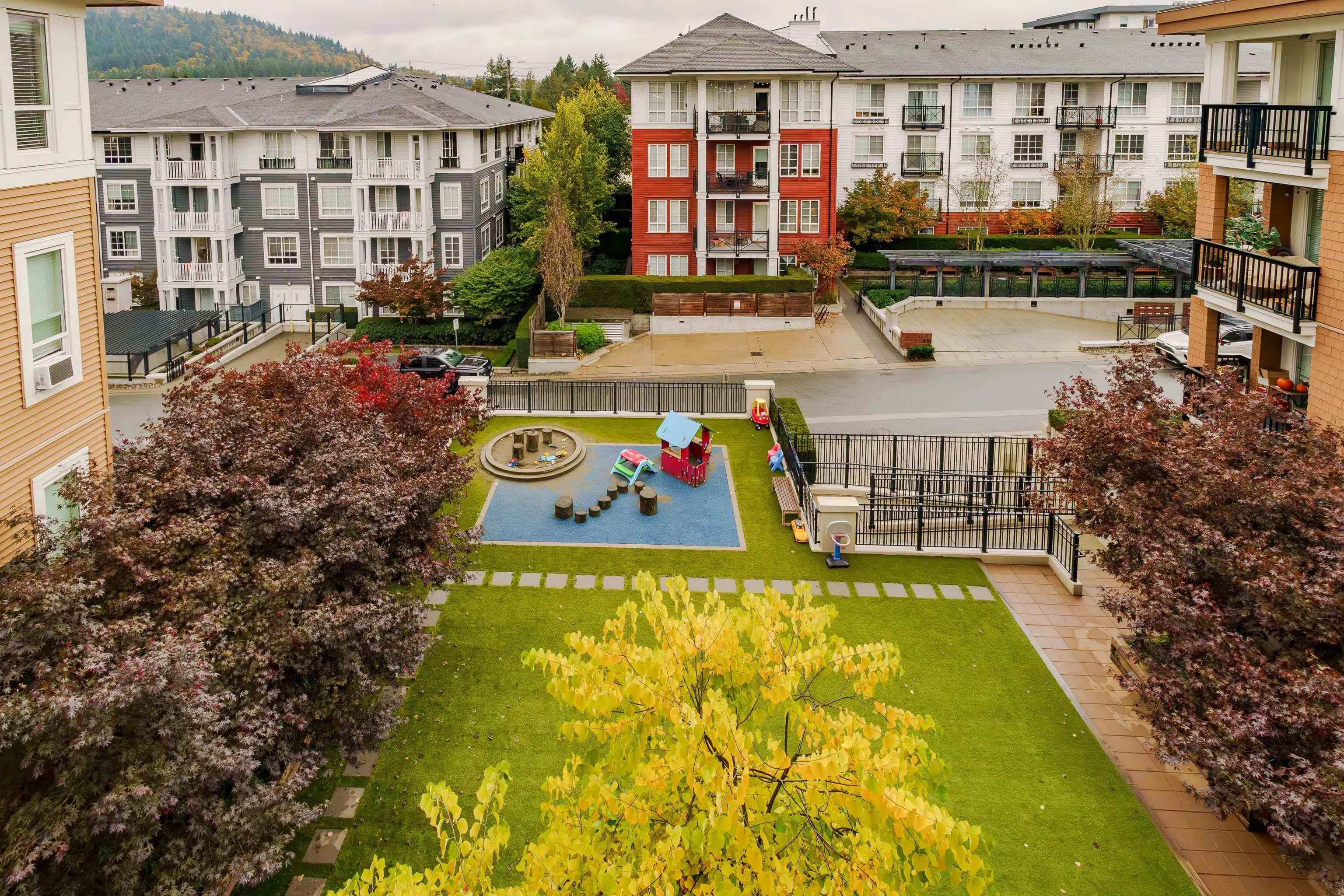 403 611 Regan Avenue