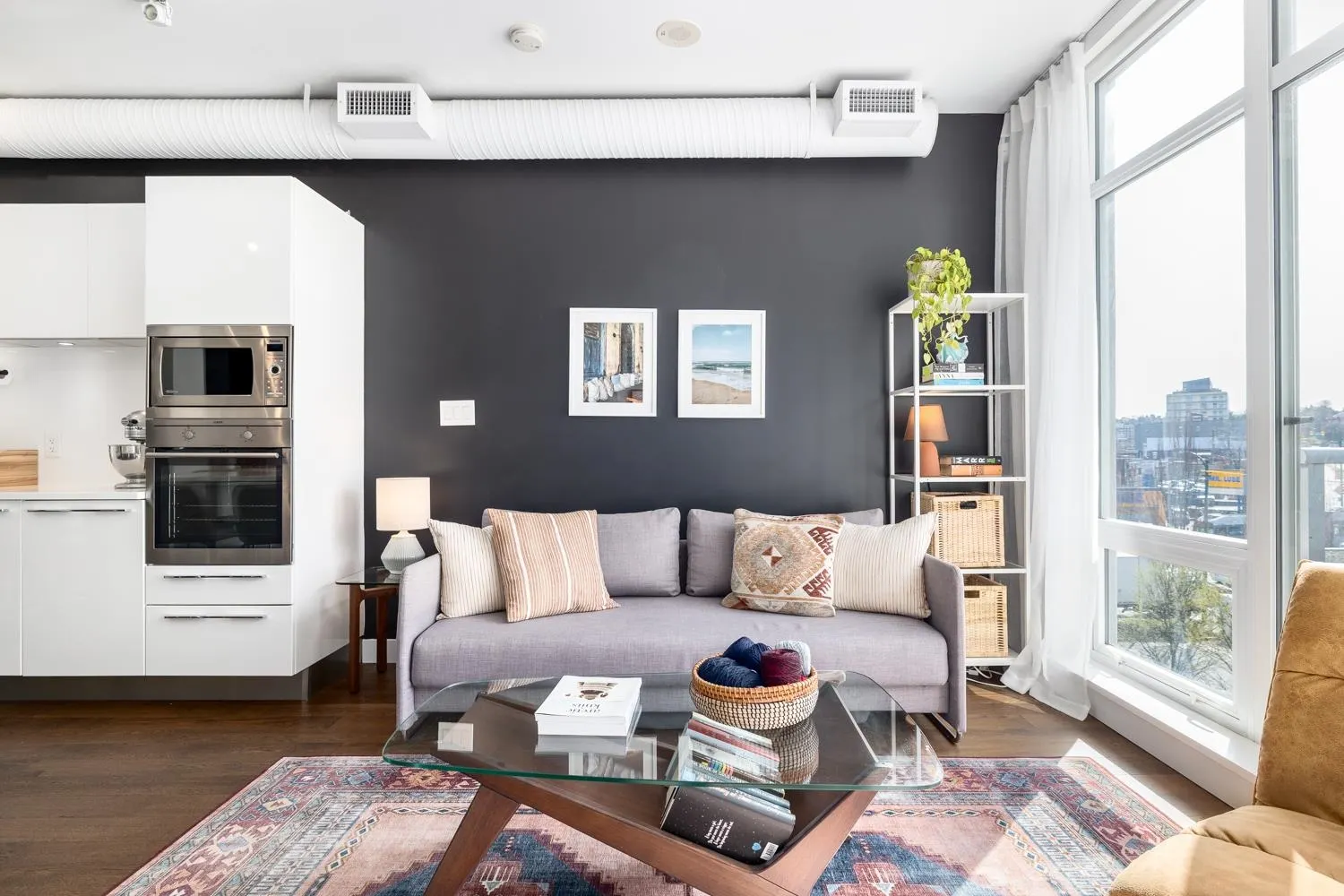 518 108 E 1st Avenue