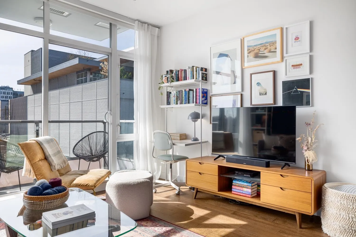 518 108 E 1st Avenue