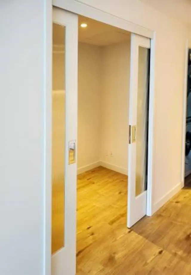 1404 720 Farrow Street