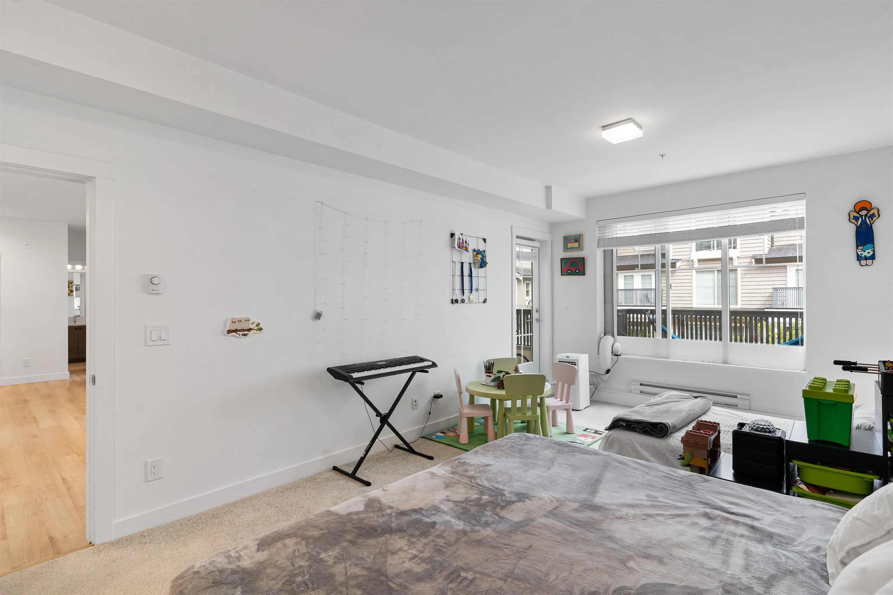 A213 20487 65 Avenue