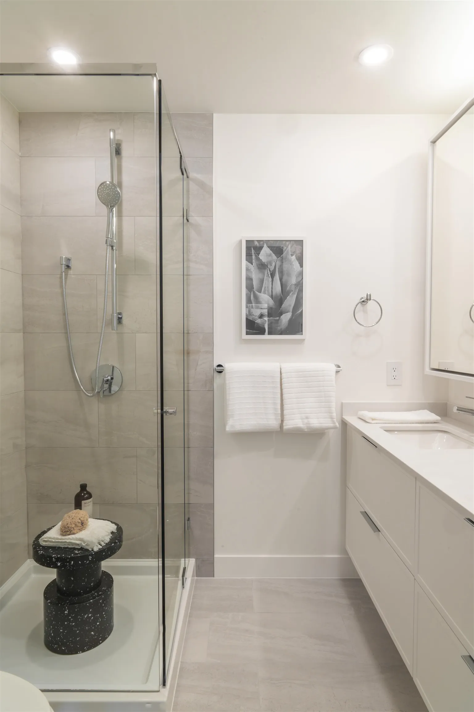38081 Helm Way