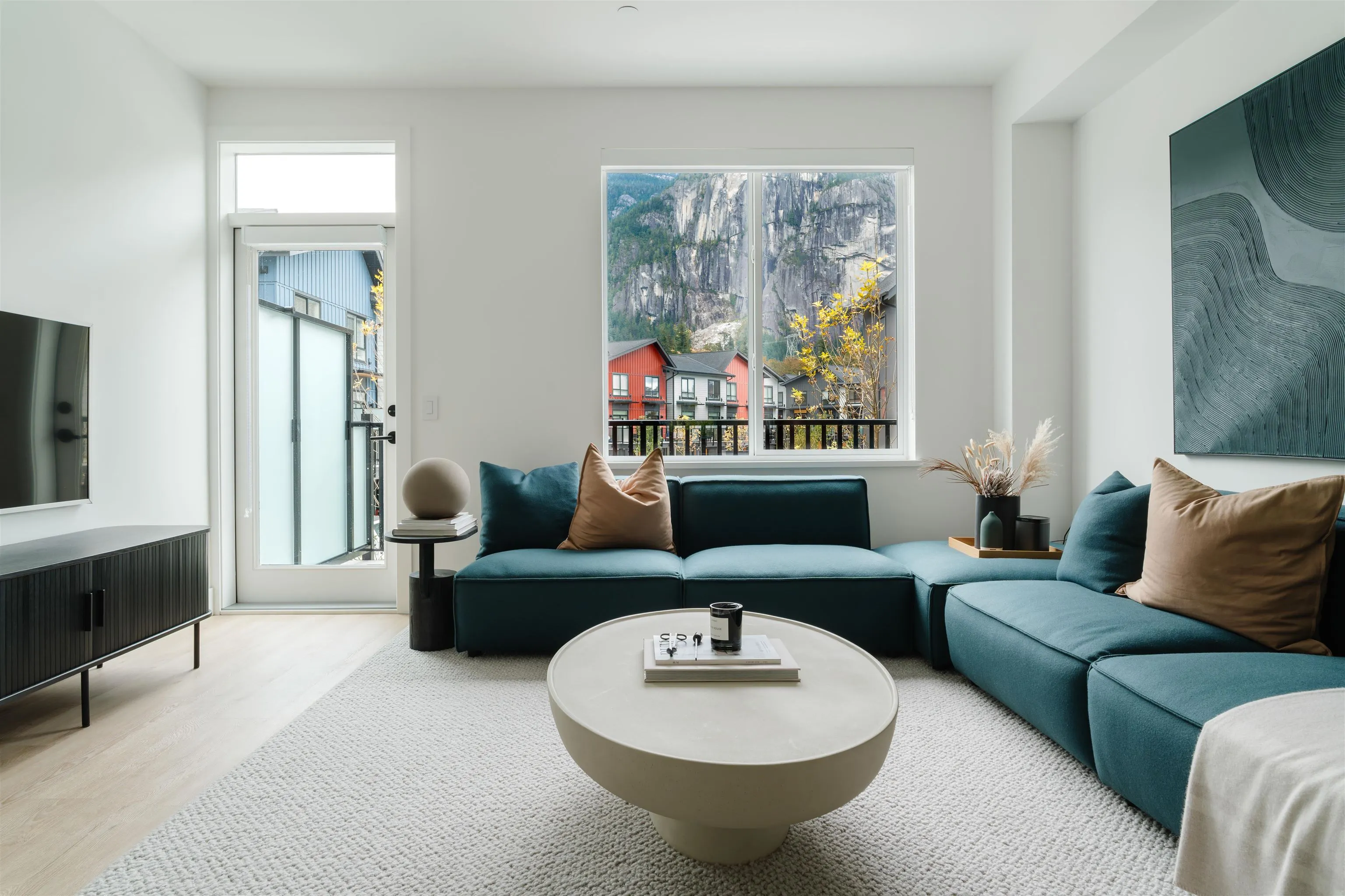 38081 Helm Way