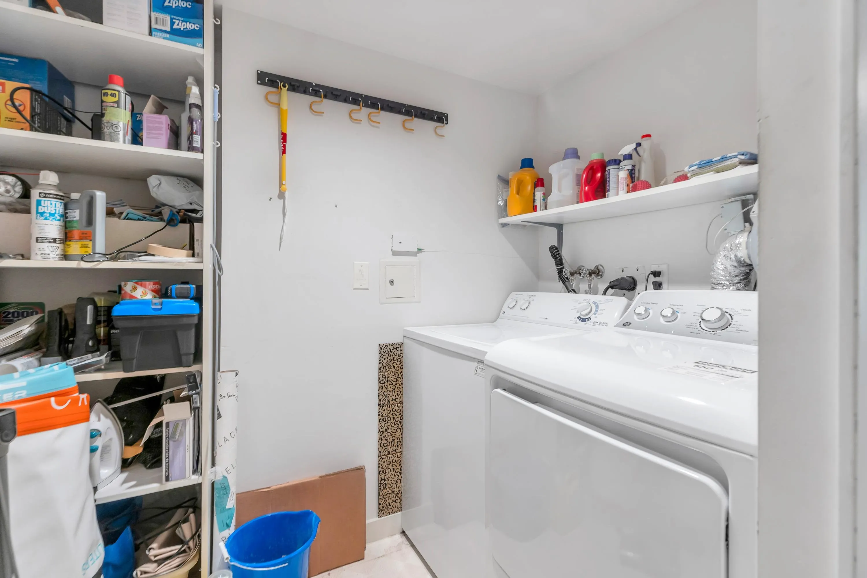 704 990 Beach Avenue