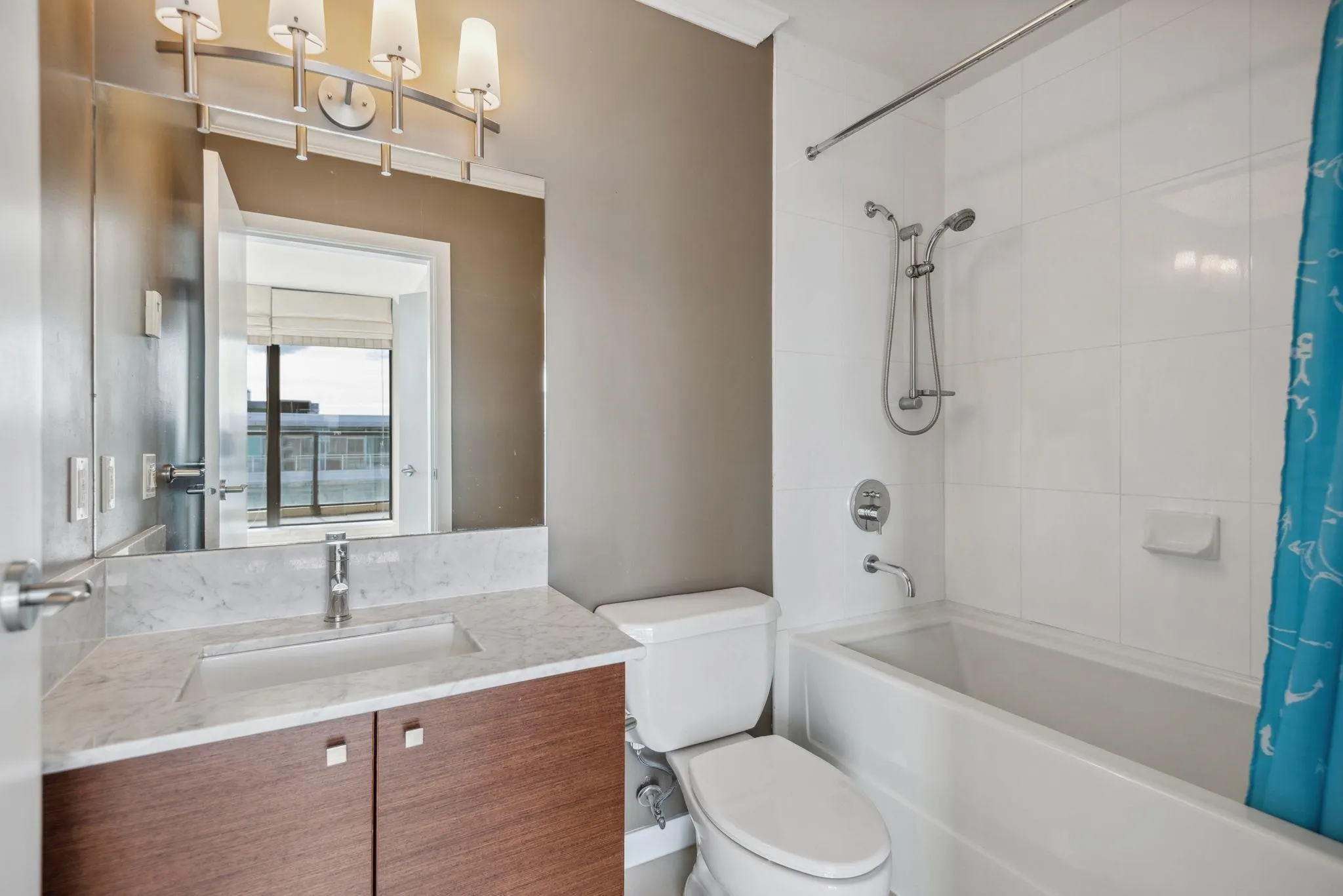 1802 6888 Alderbridge Way