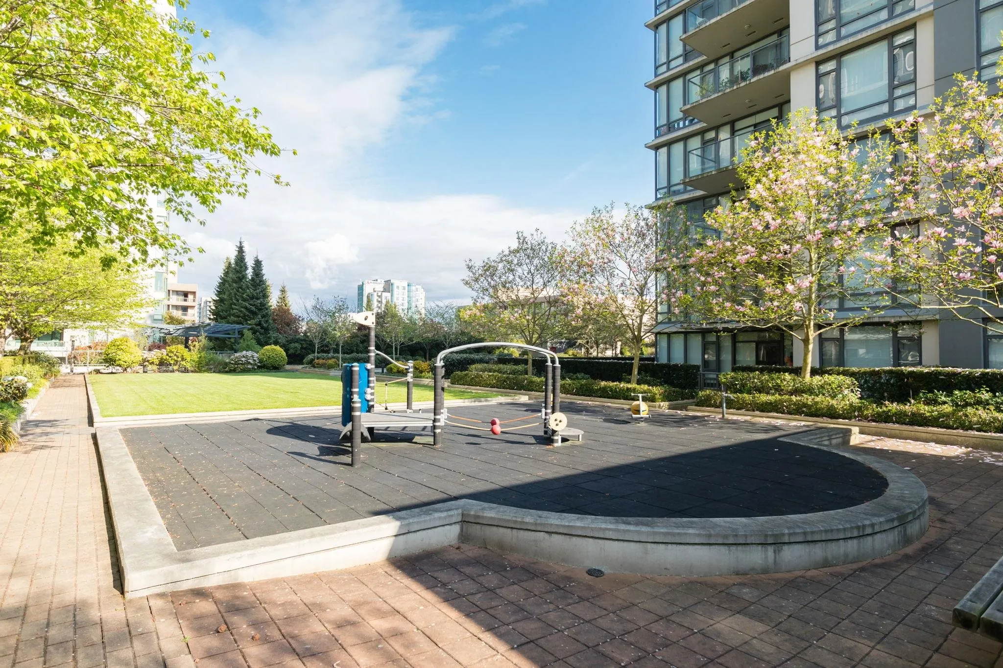 1802 6888 Alderbridge Way