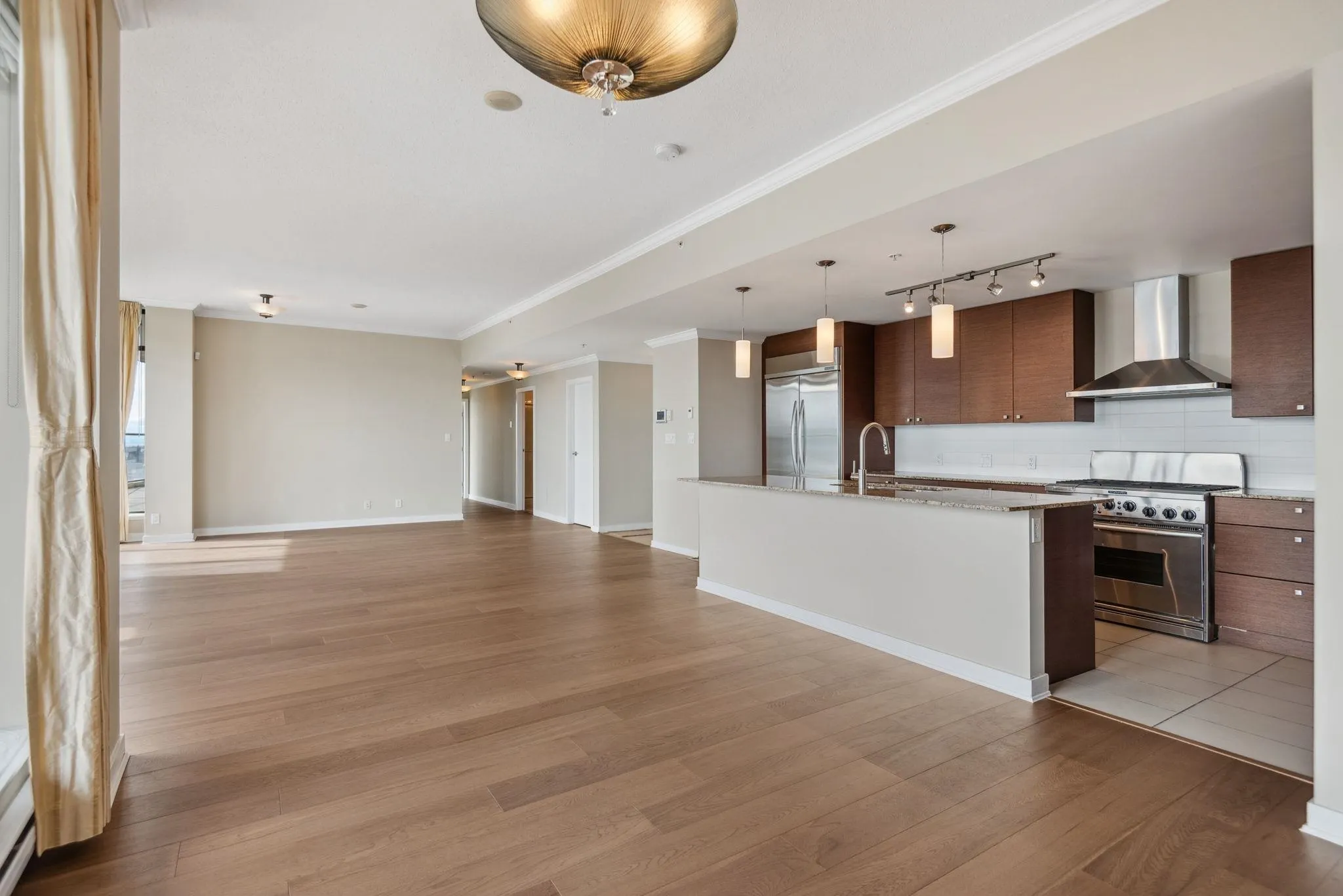 1802 6888 Alderbridge Way