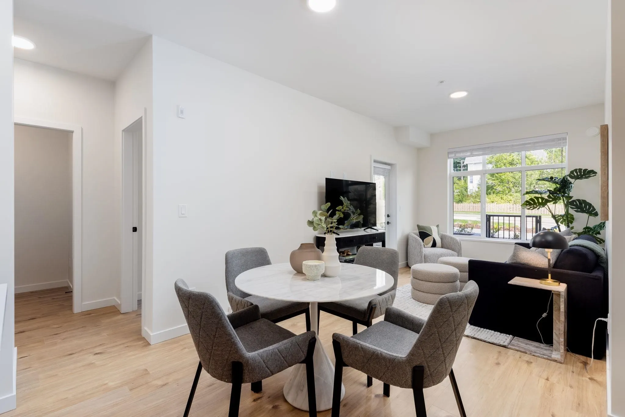 408 33920 Best Avenue