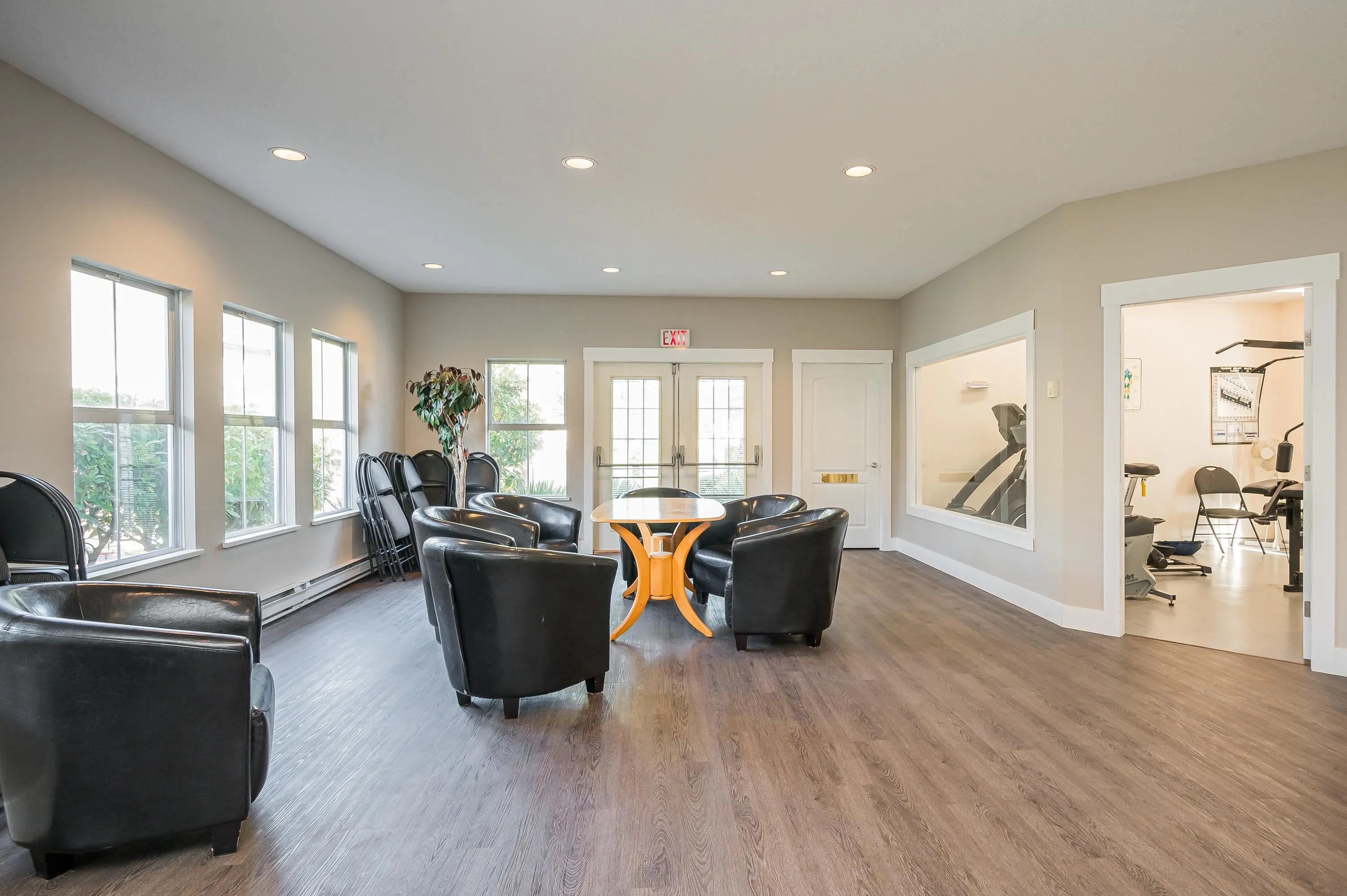 26 8716 Walnut Grove Drive