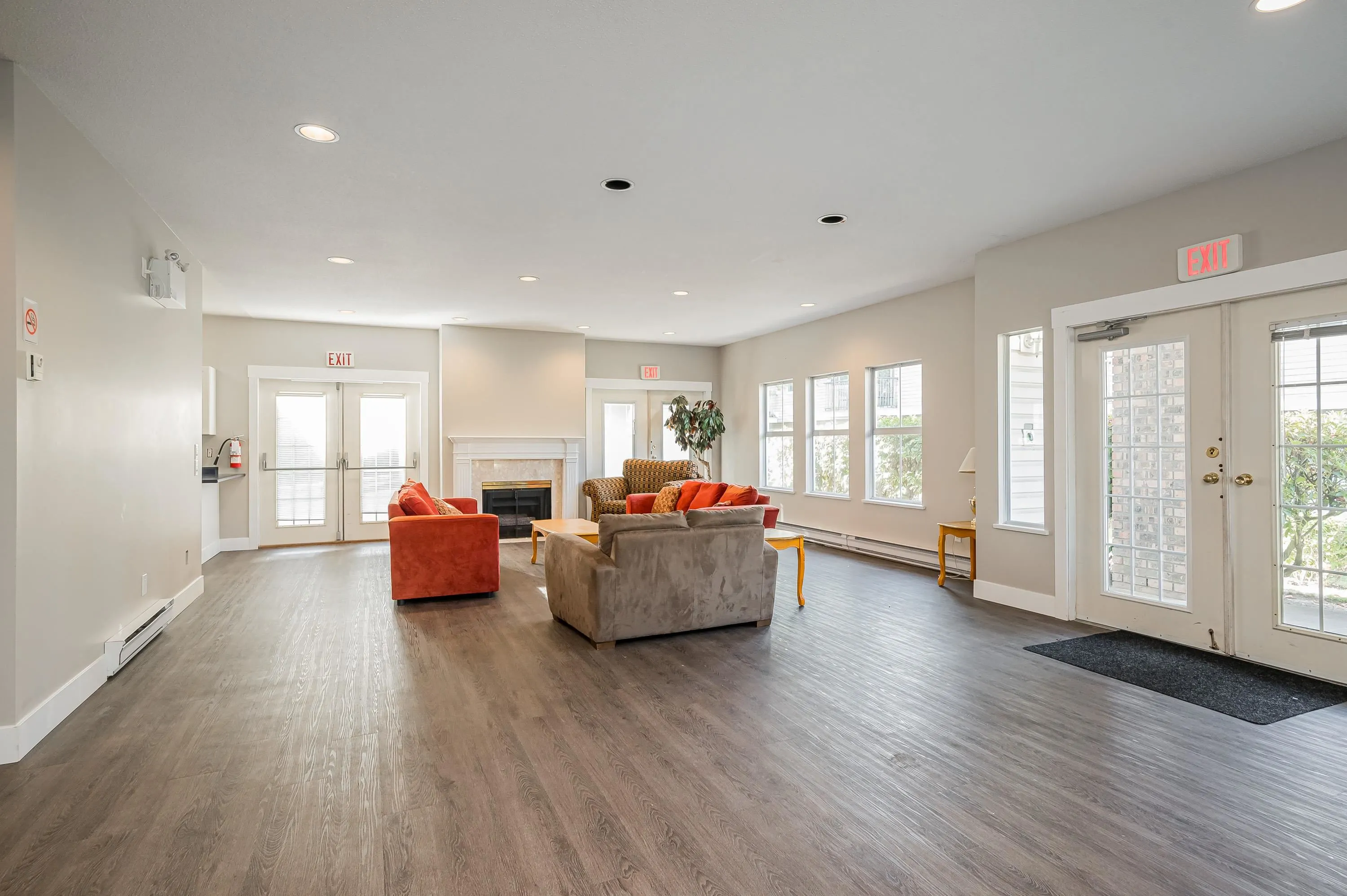 26 8716 Walnut Grove Drive