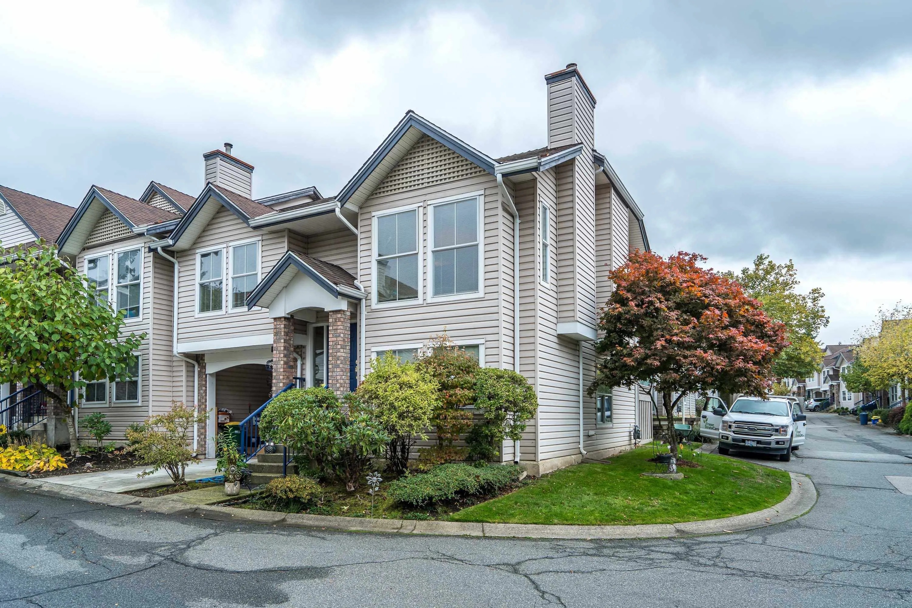 26 8716 Walnut Grove Drive