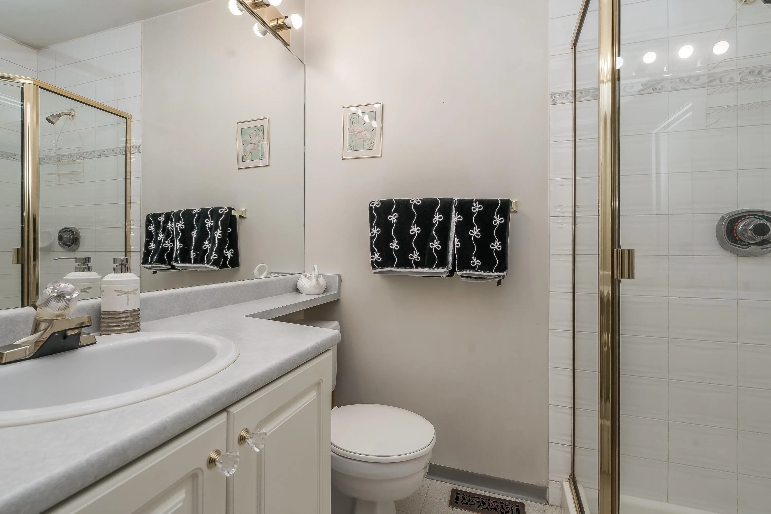 26 8716 Walnut Grove Drive