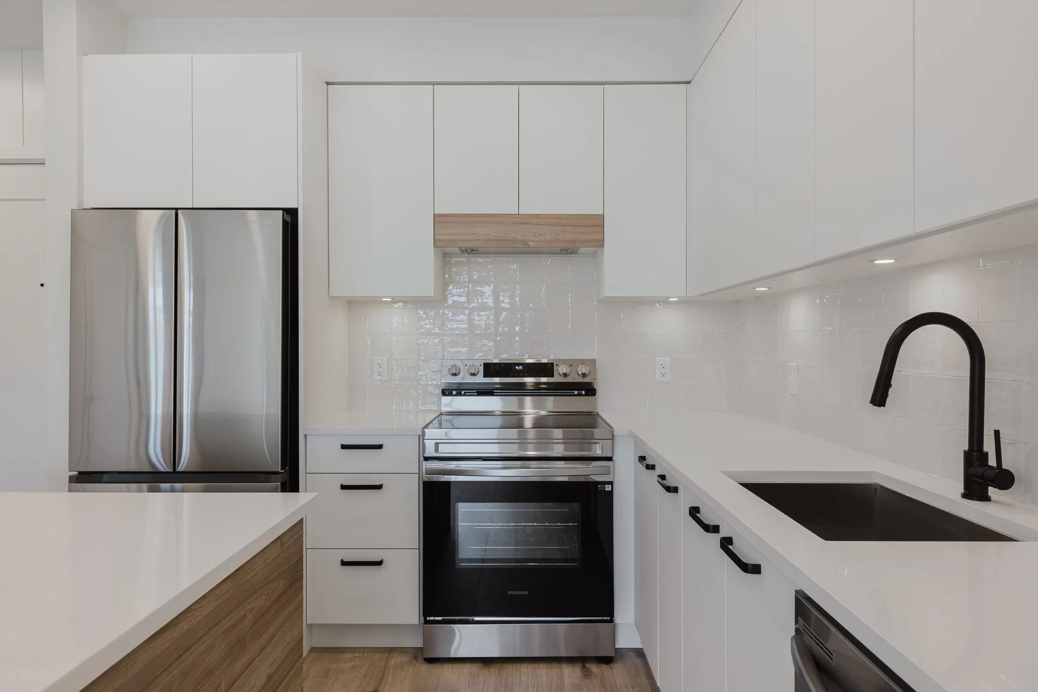 105 33920 Best Avenue