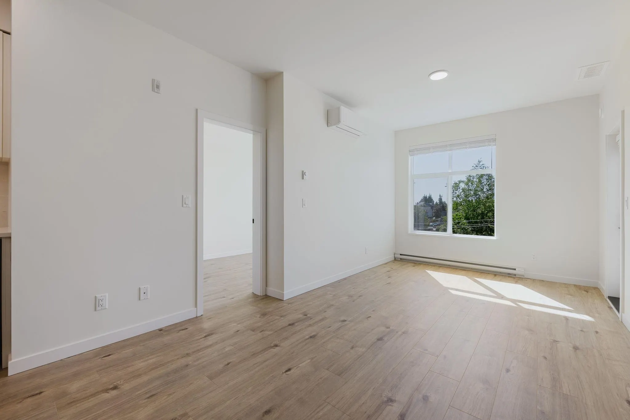 105 33920 Best Avenue