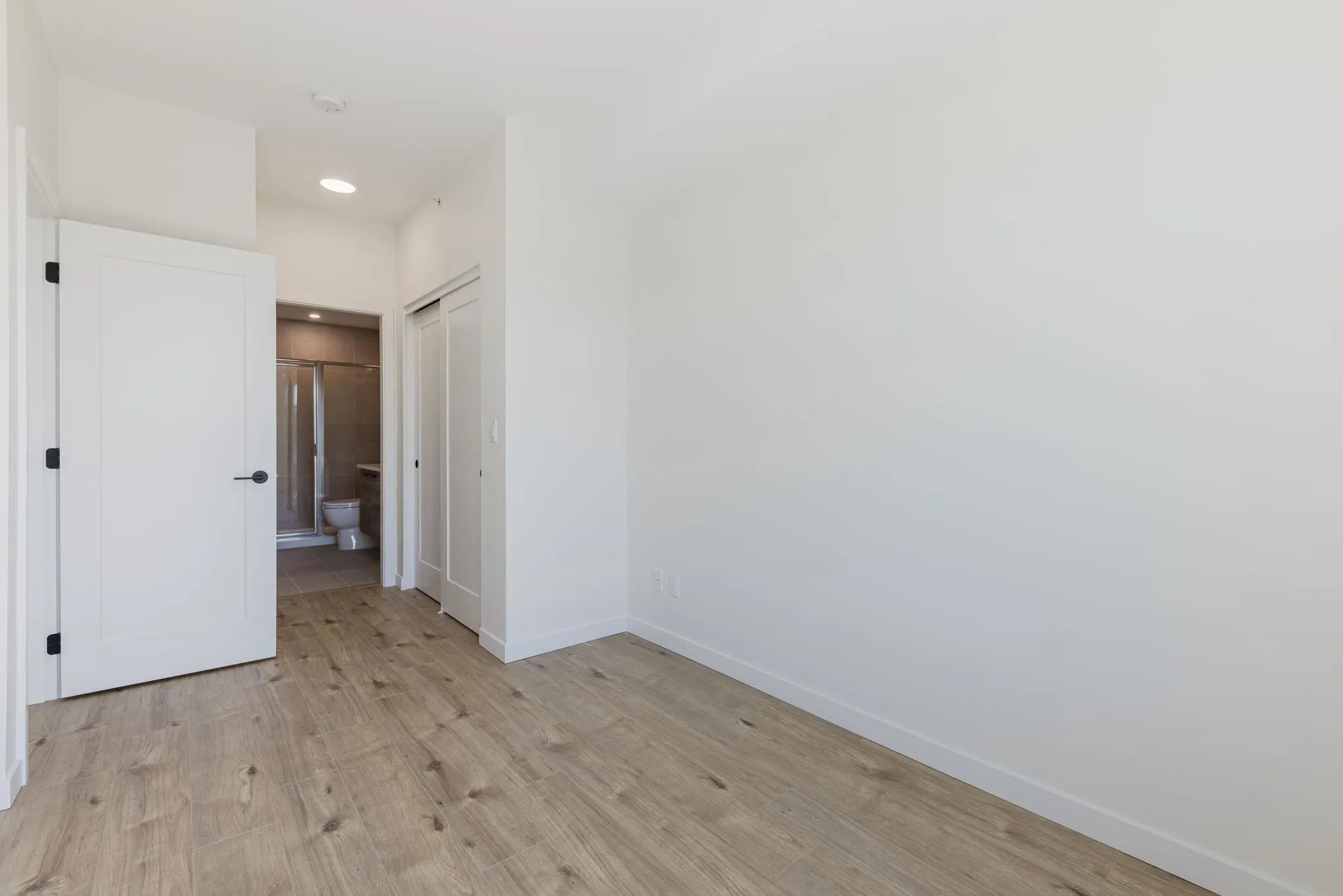 105 33920 Best Avenue