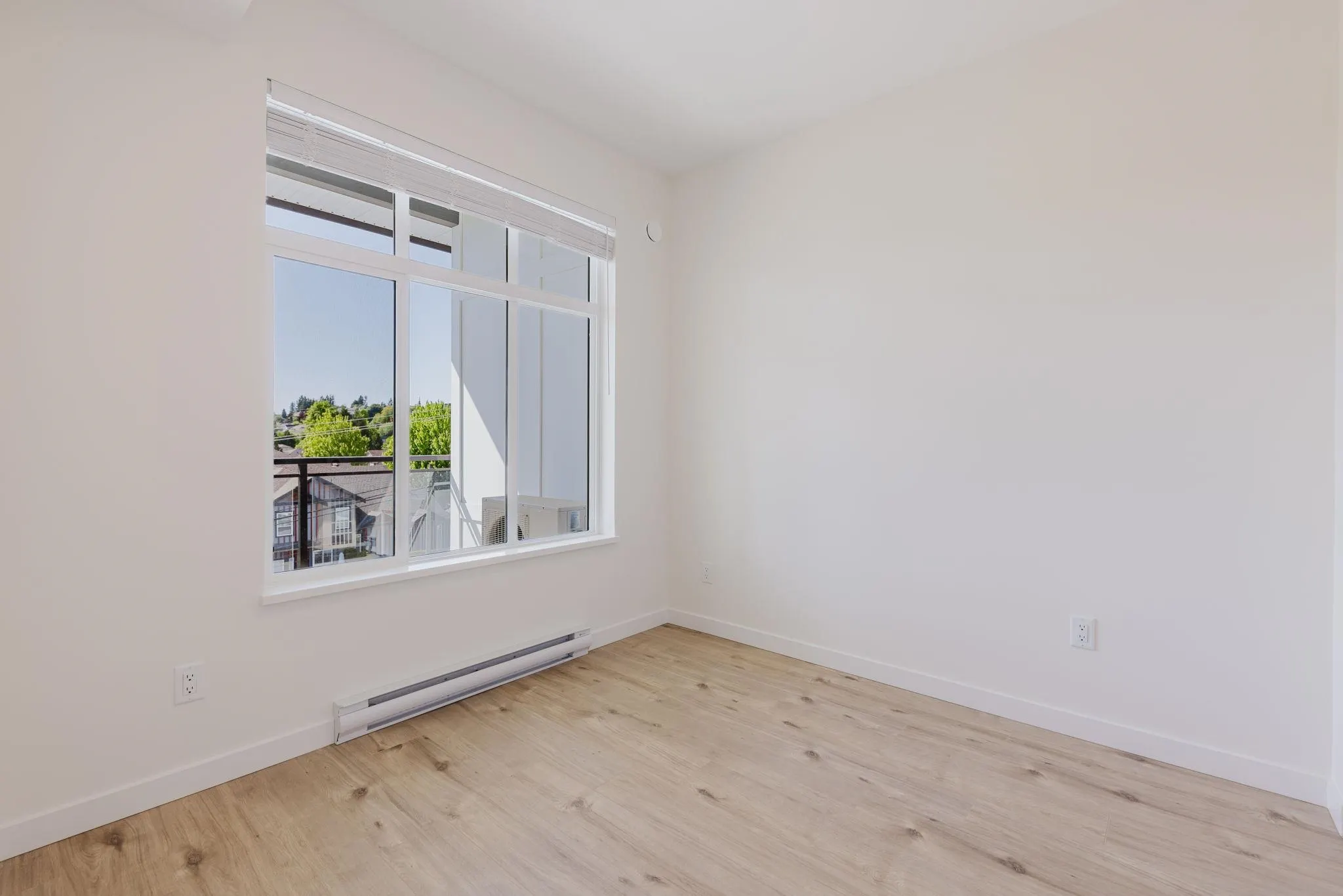 105 33920 Best Avenue