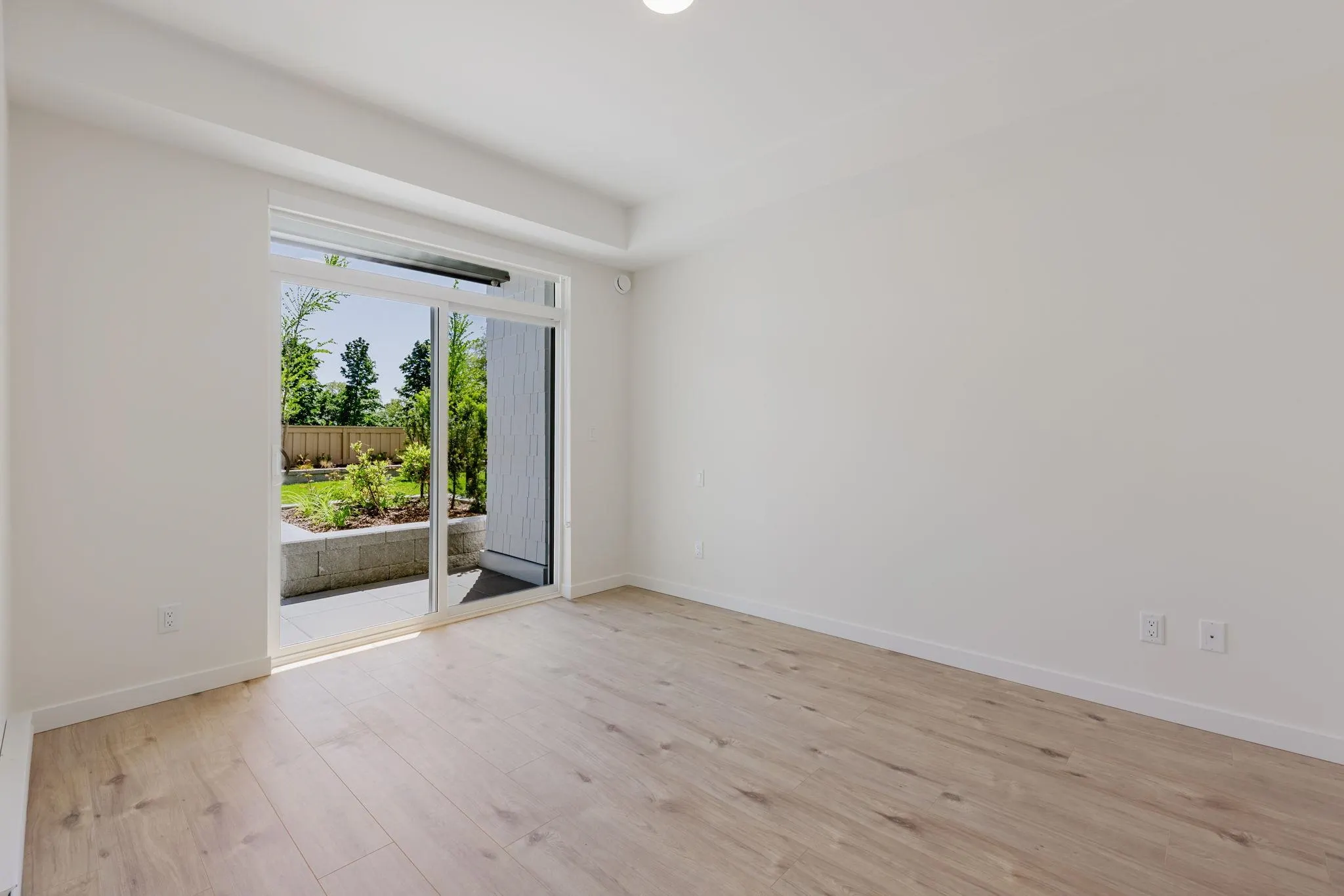 111 33920 Best Avenue