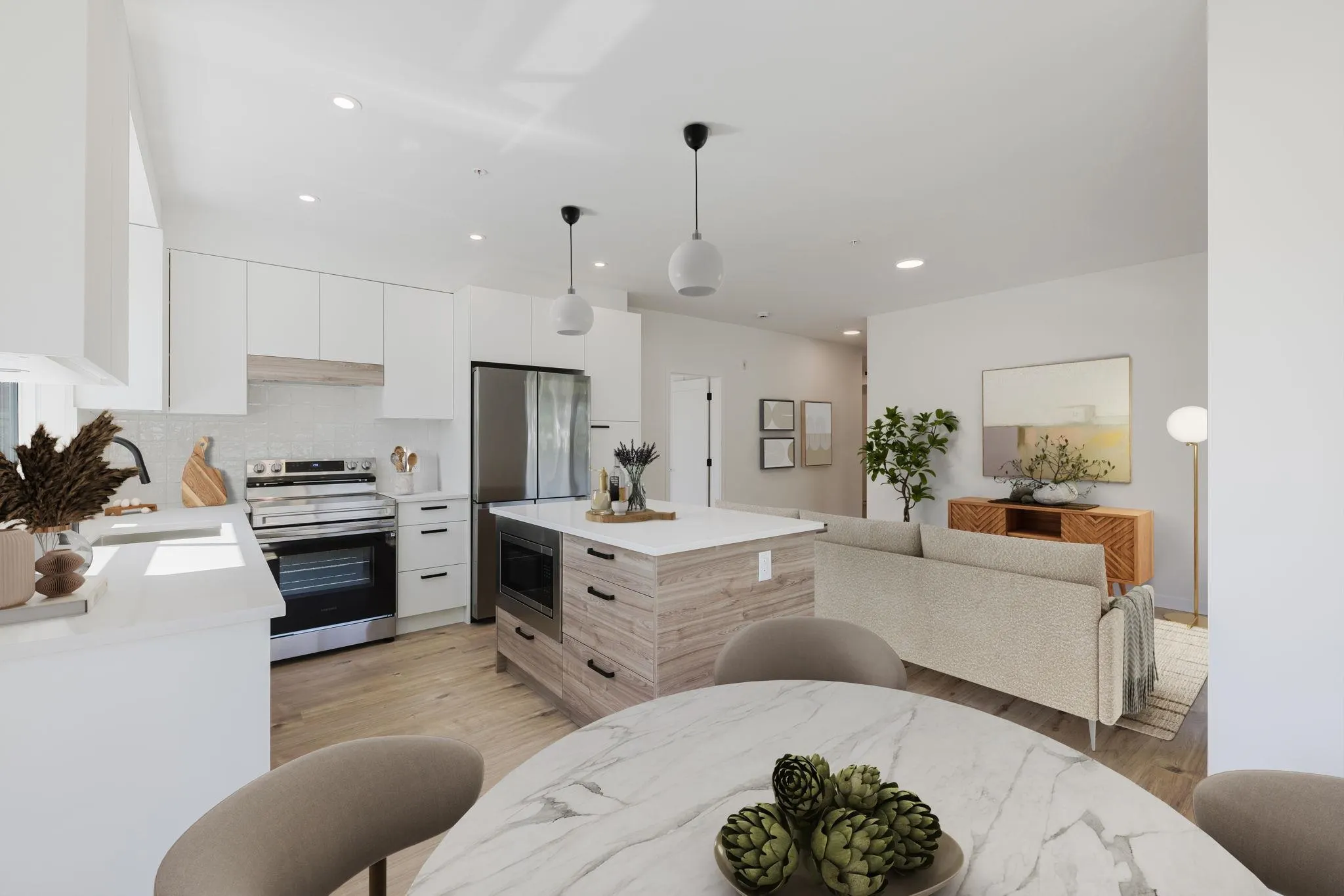 111 33920 Best Avenue