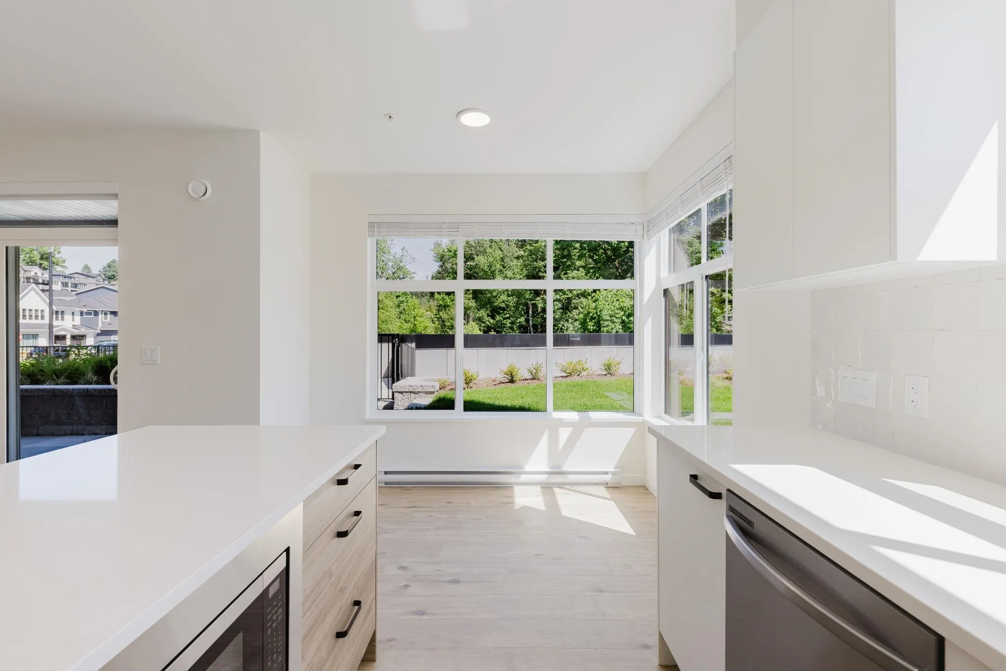 111 33920 Best Avenue