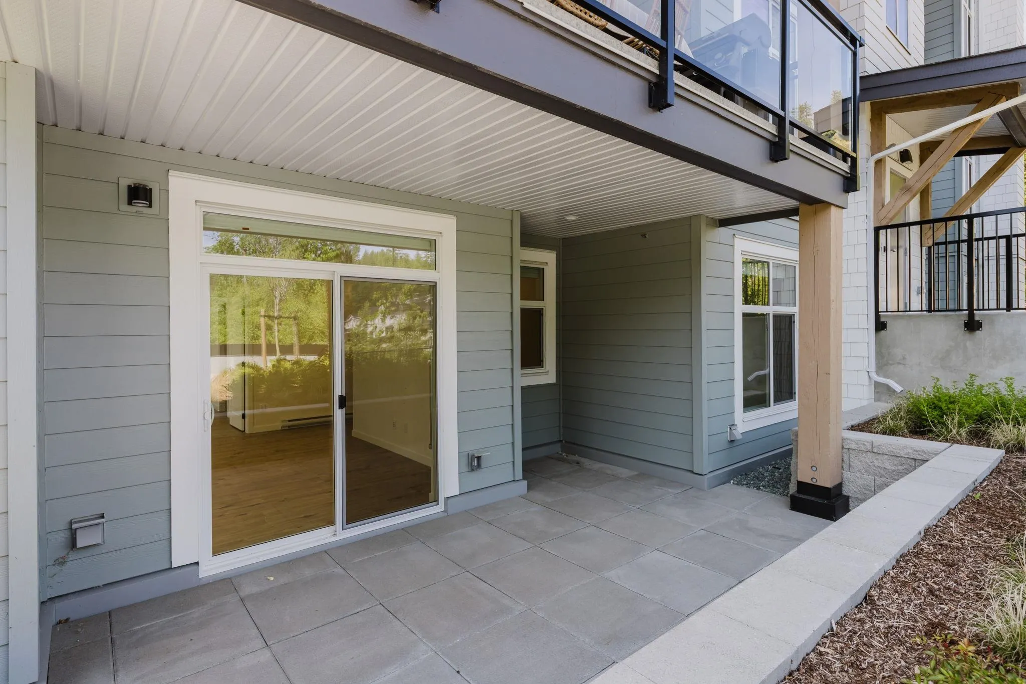 111 33920 Best Avenue