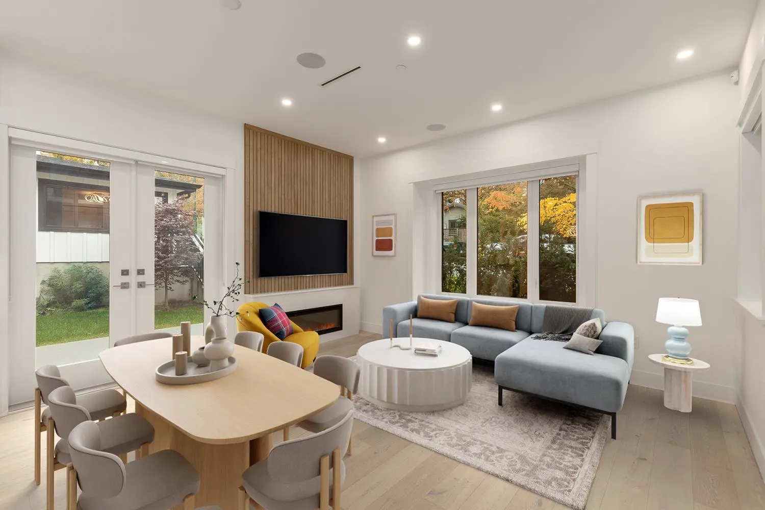 3075 Courtenay Street