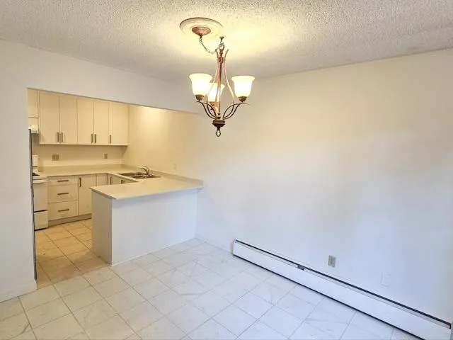 849 Westview Crescent